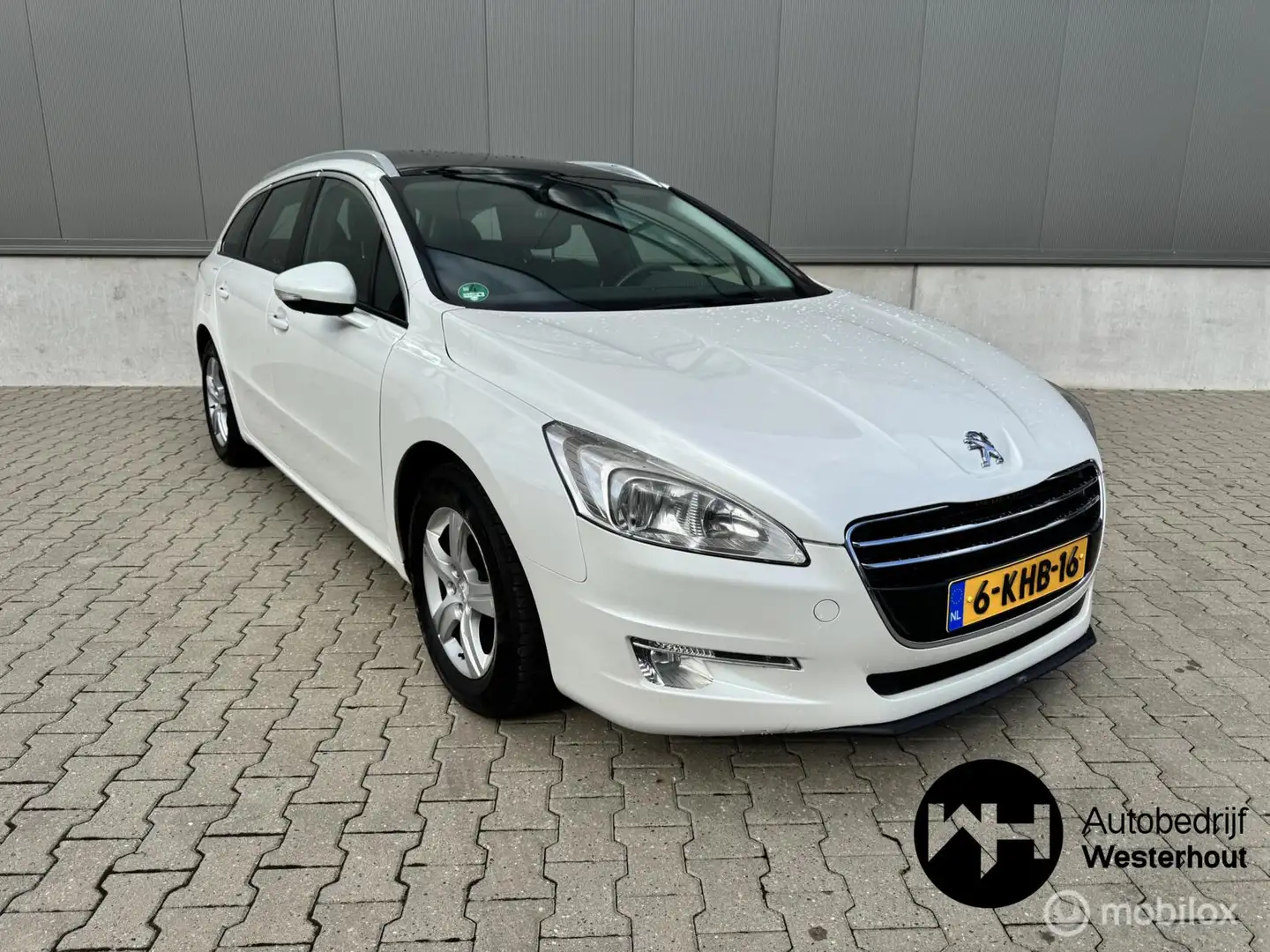 Peugeot 508 SW 1.6 THP Blue Lease Executive PANORAMADAK NAVI Weiß - 1