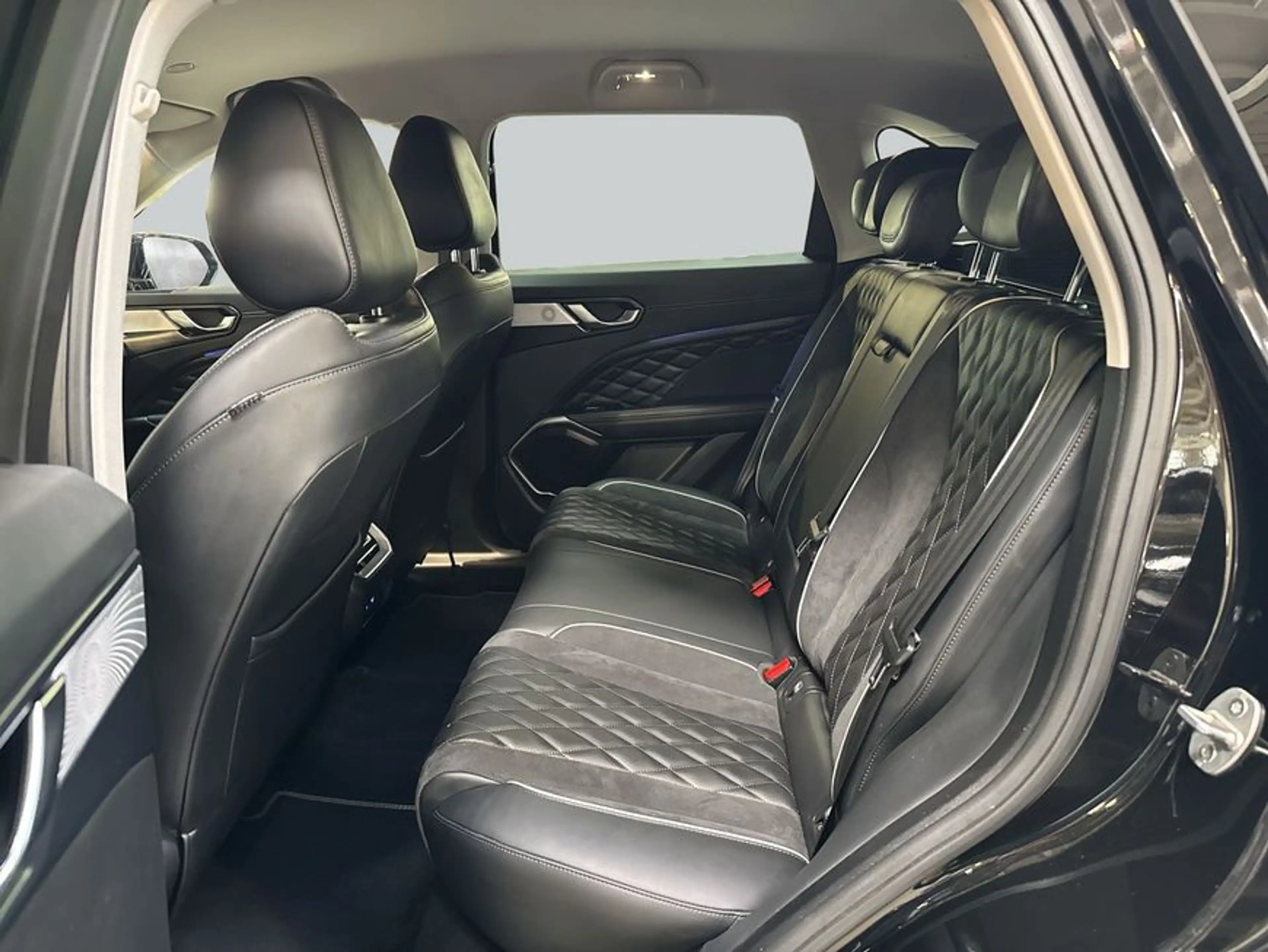 GWM WEY 03 WEY 03 FWD Luxury LEDER+NAVI+LED+SHZ — photo 12