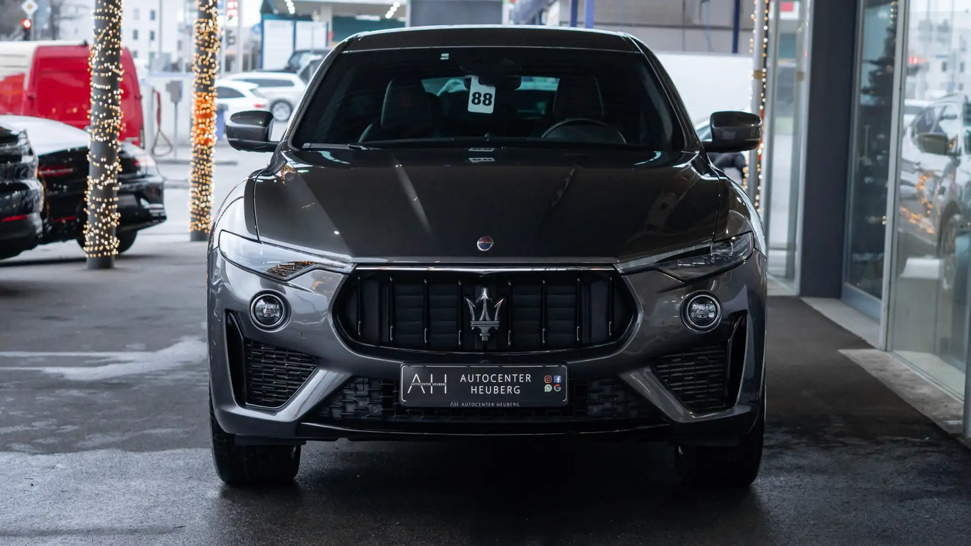Maserati Levante *ACC*SPUR*TOT*LUFT*H&K* Grau - 2