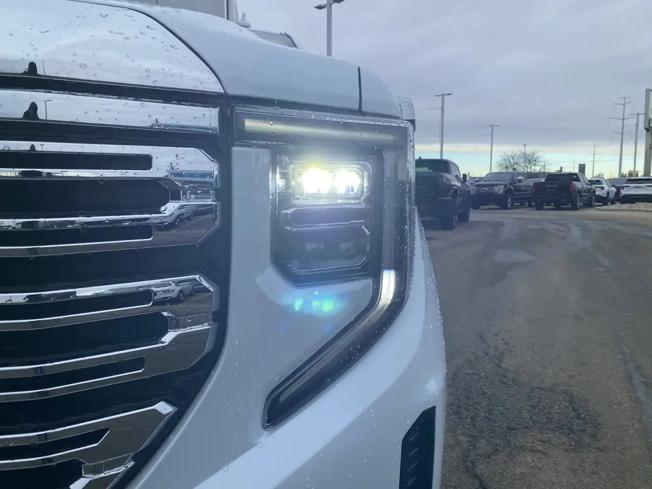 GMC Sierra 1500 снимка GMC Sierra 1500