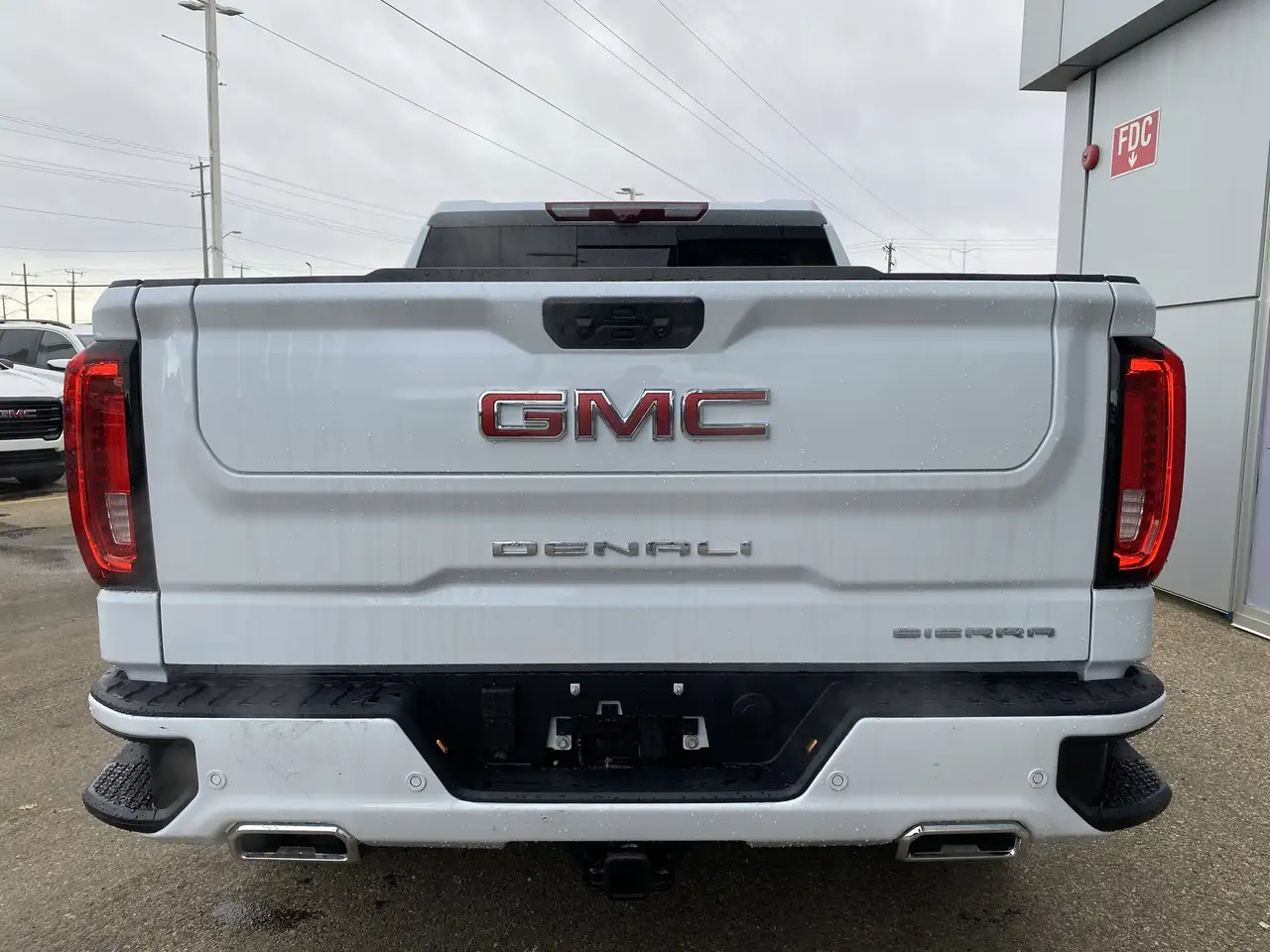 GMC Sierra 1500 снимка GMC Sierra 1500