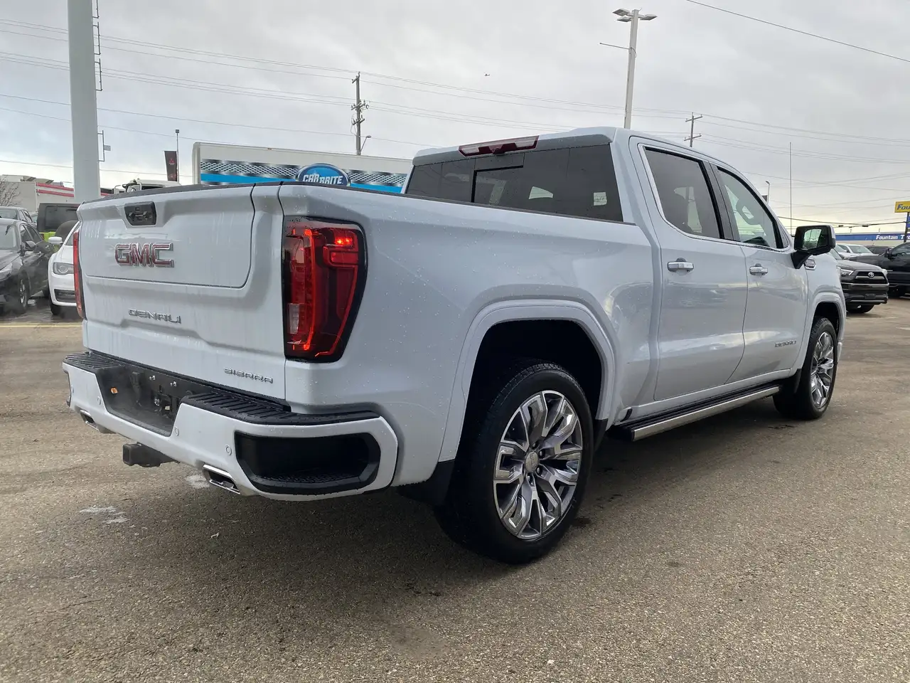 GMC Sierra 1500 снимка GMC Sierra 1500