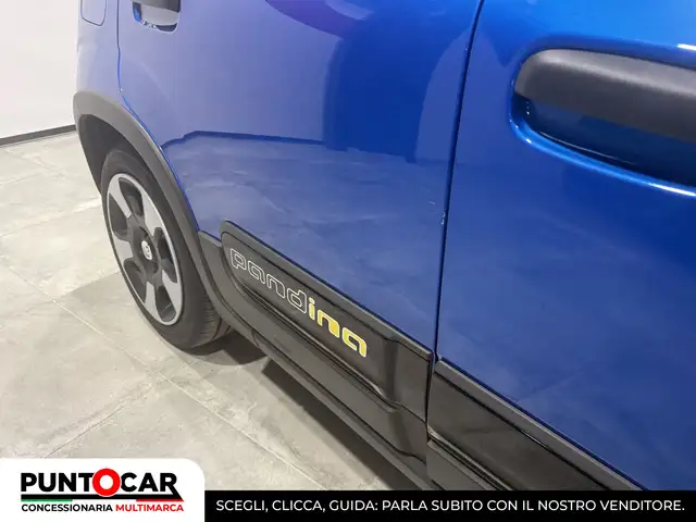 Fiat Panda view 4