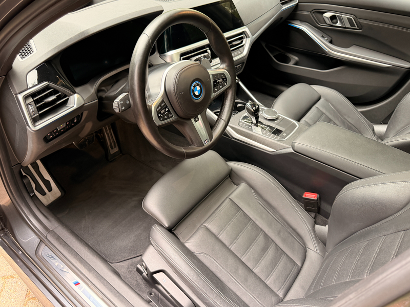 BMW 330 330e xDrive. Bns Ed.P M-Sport — photo 11