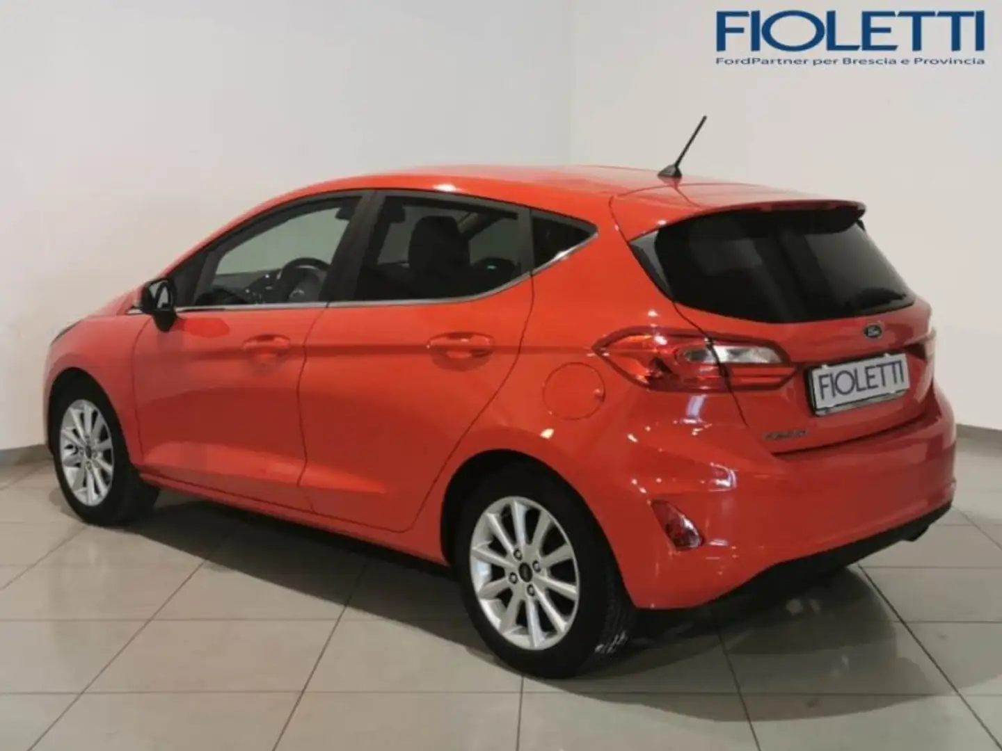Ford Fiesta 7ª SERIE 1.1 75 CV 5 PORTE TITANIUM Rouge - 2