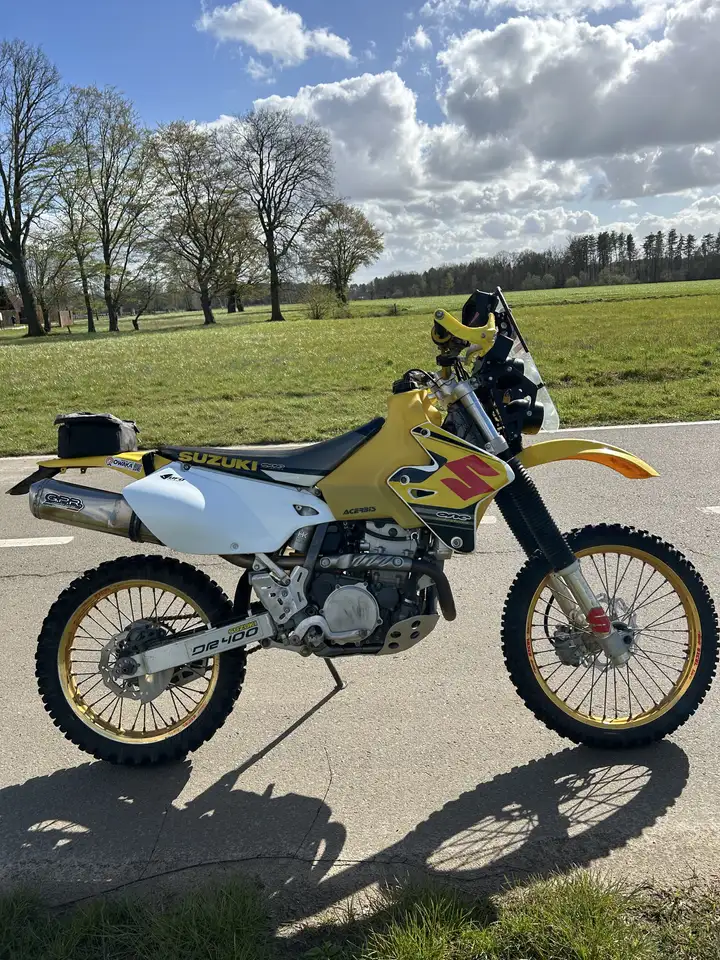 Suzuki DR-Z 400
