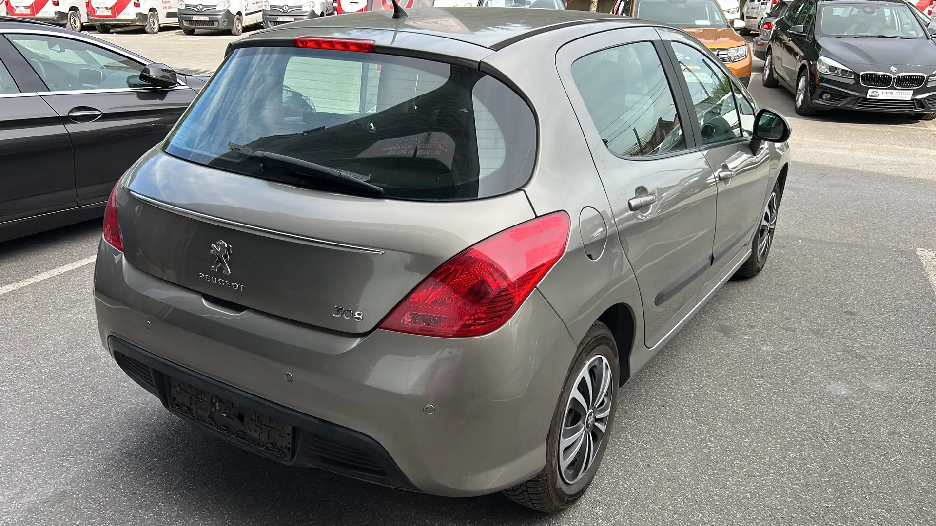 Peugeot 308 1.4i Clim Nouvelle Distri facture peugeot Gar 1An Beige - 2