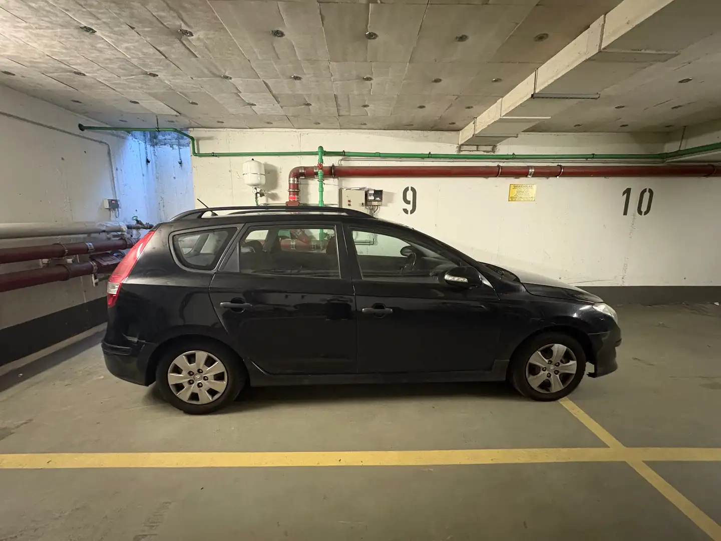 Hyundai i30 i30cw Schwarz - 2