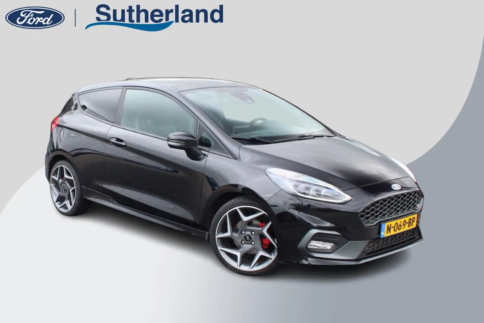 Ford Fiesta ST-3 200pk | Winterpack | Achteruitrijcamera | Par Zwart - 1