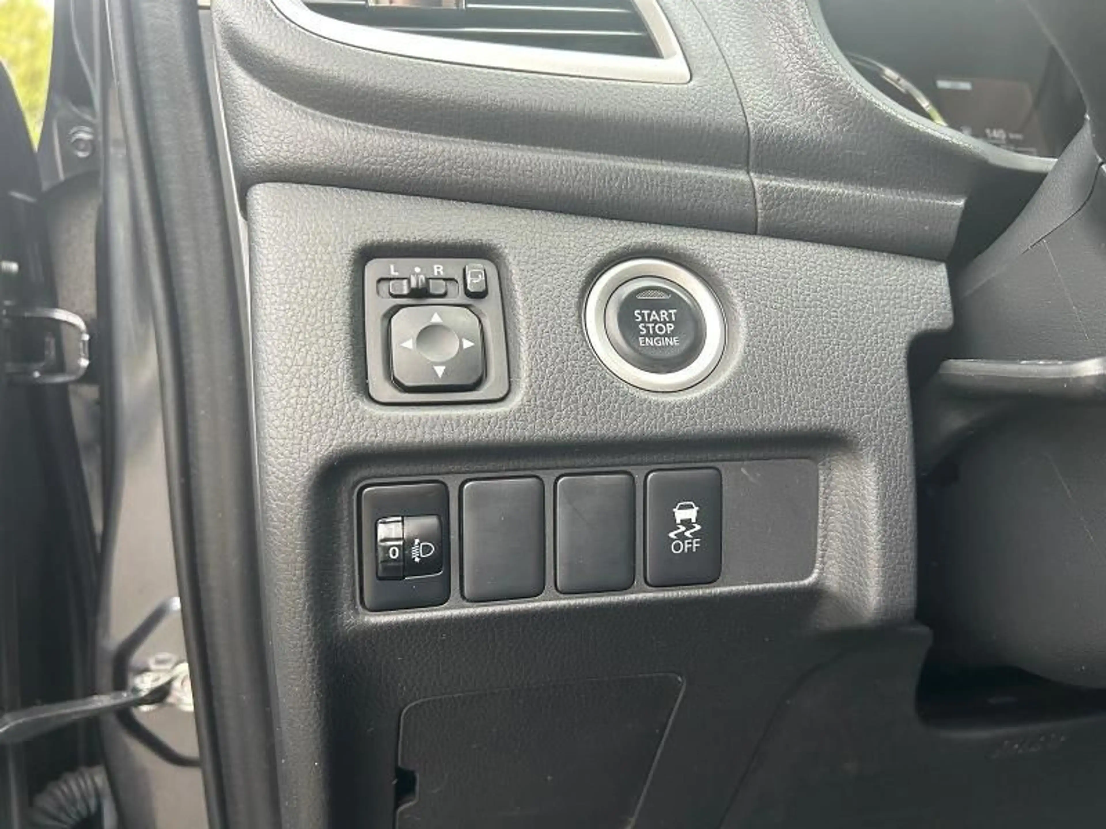 Mitsubishi L200 Doppelkabine Select 2.2 DI-D 4WD Automatik — photo 13