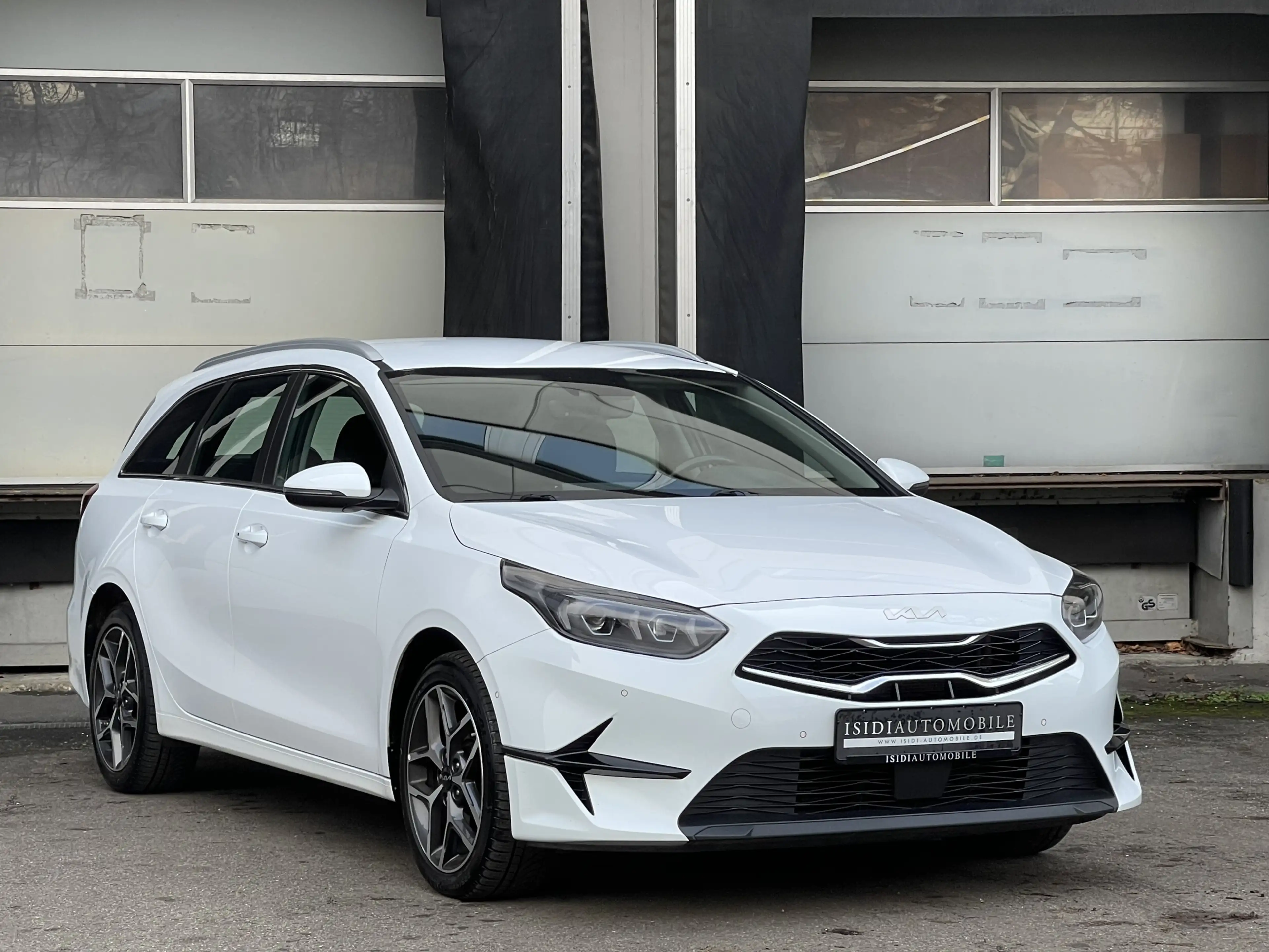 Kia Ceed SW / cee'd SW Spirit LED Navi Rü-Kamera ACC — photo 9