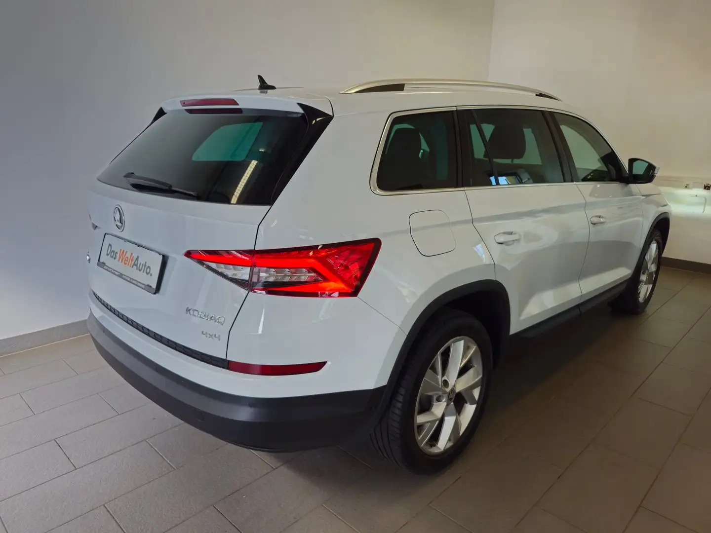Skoda Kodiaq 4x4 Style TDI SCR DSG Weiß - 2