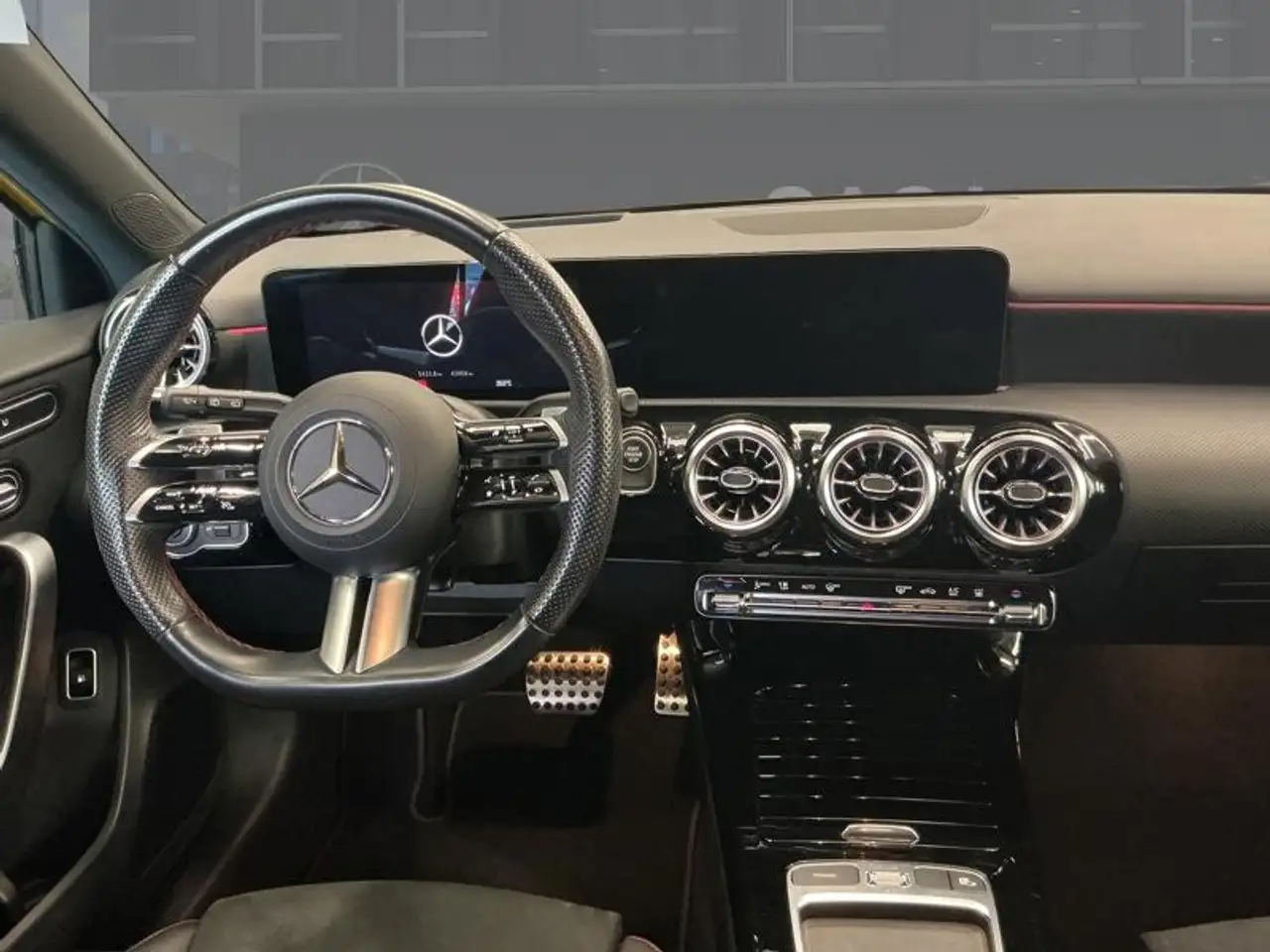 Mercedes-Benz A-Class e AMG Pack Night Toit Pano, миниатюра 15