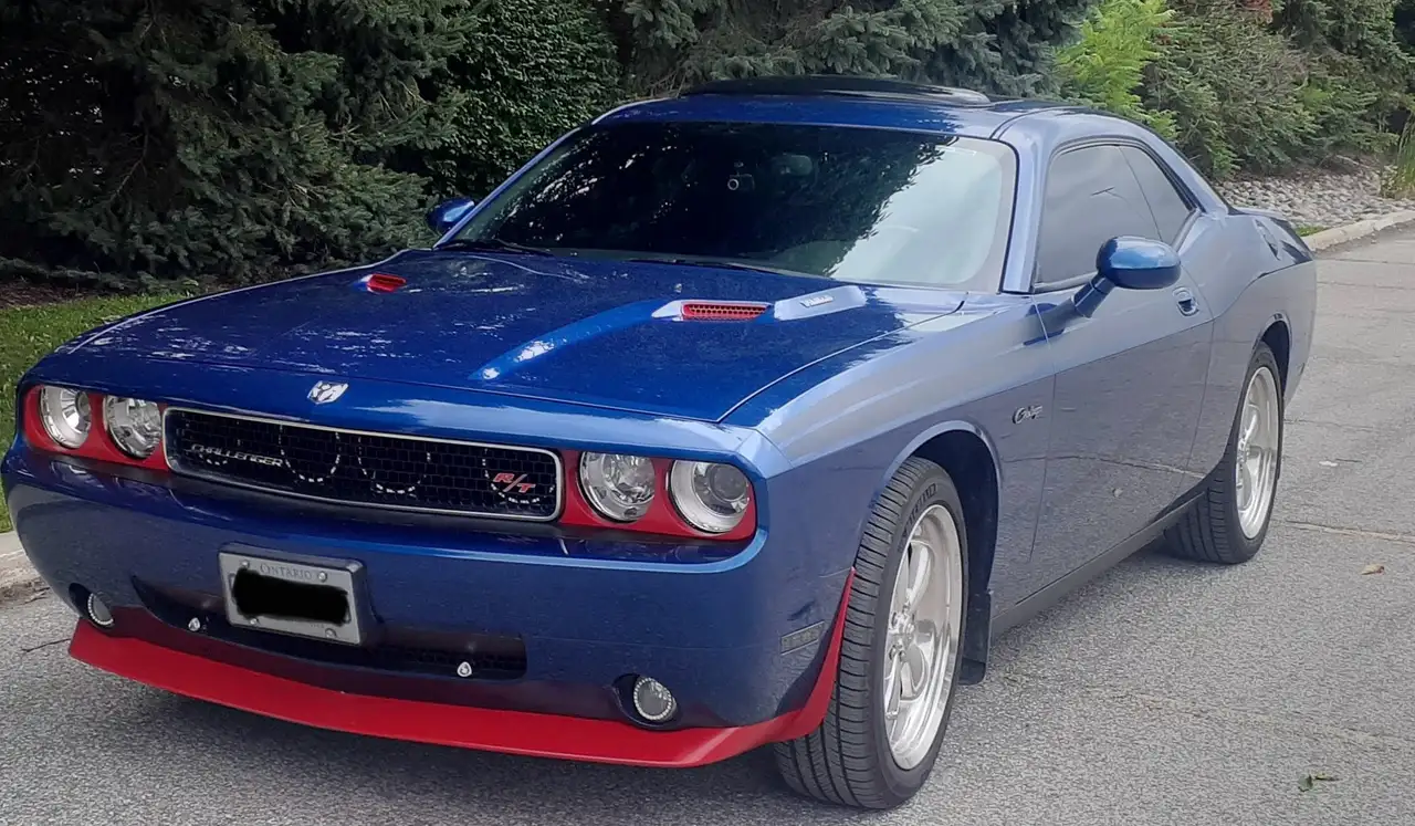 Dodge Challenger снимка Dodge Challenger