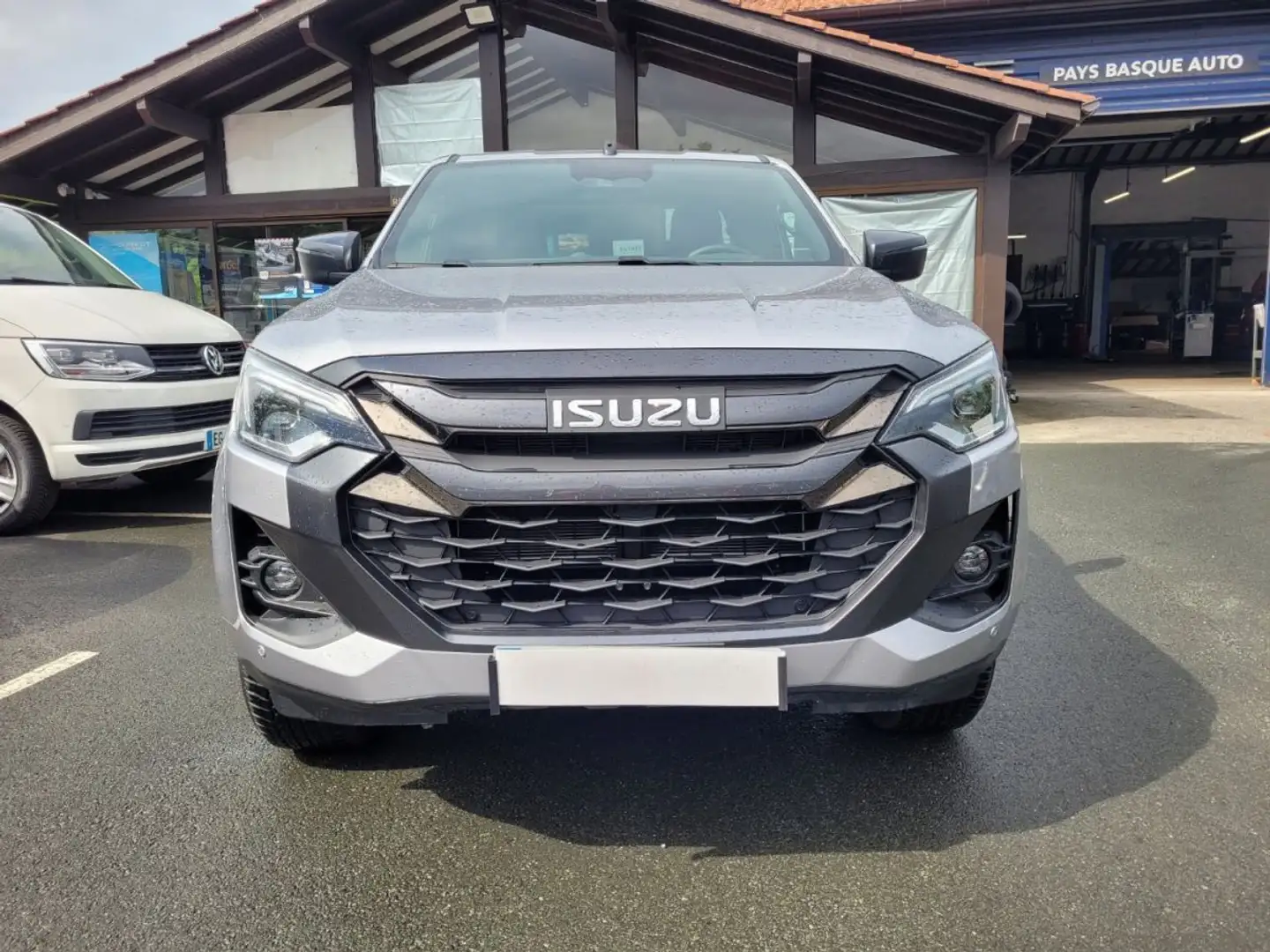 Isuzu D-Max D-MAX N60 NITRO SPORT 4WD AUTO Gris - 2