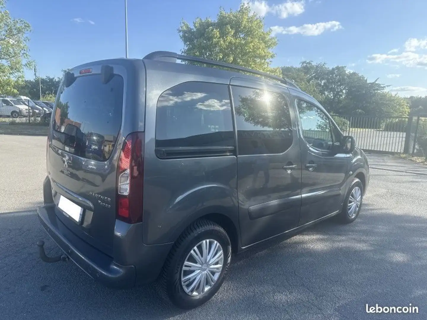 Peugeot Partner Tepee 1.6 BLUEHDI 100CH ACTIVE S&S ETG6 Gris - 2