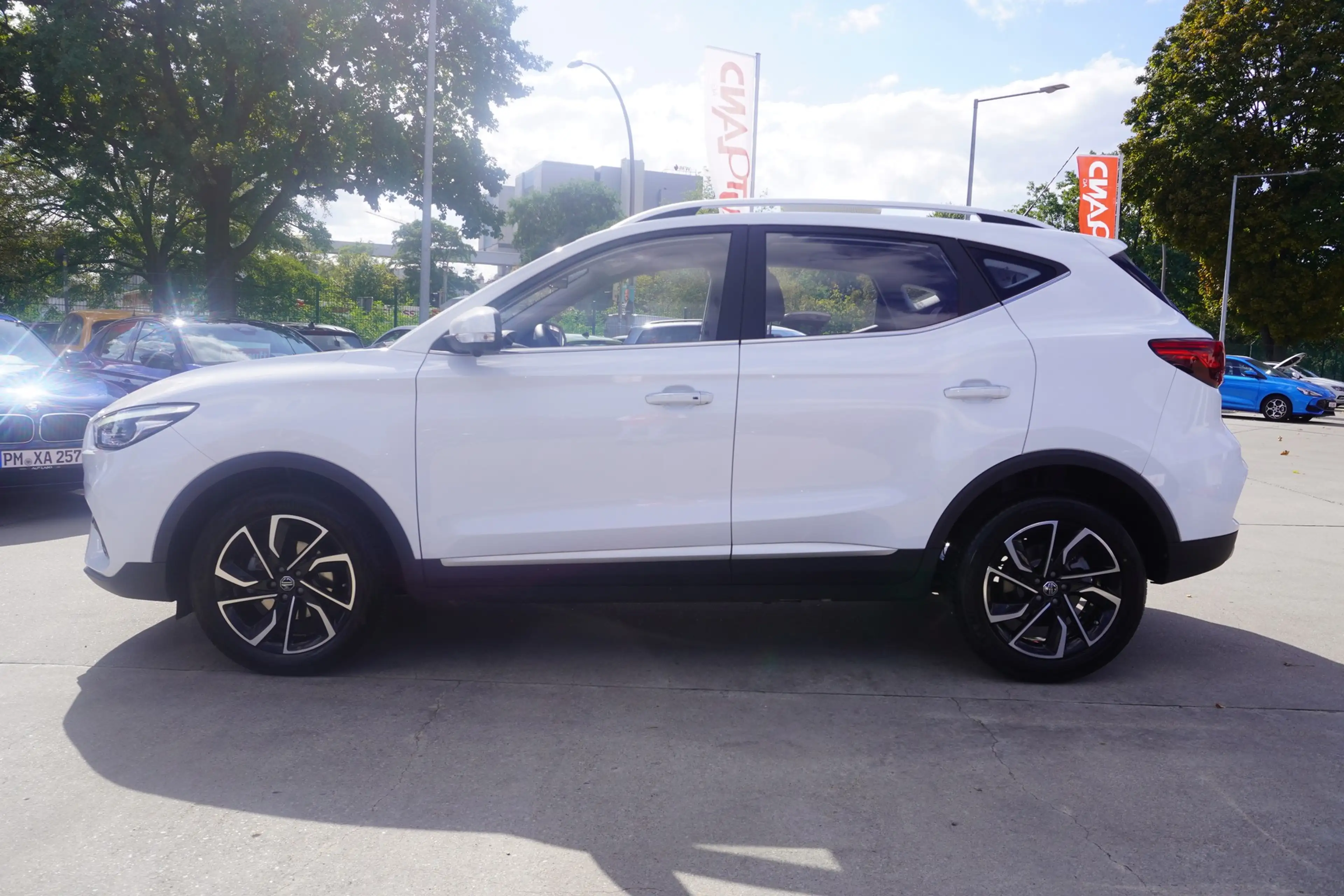 MG ZS 1.0 Luxury LED Navi Totwinkel Android Apple — photo 3