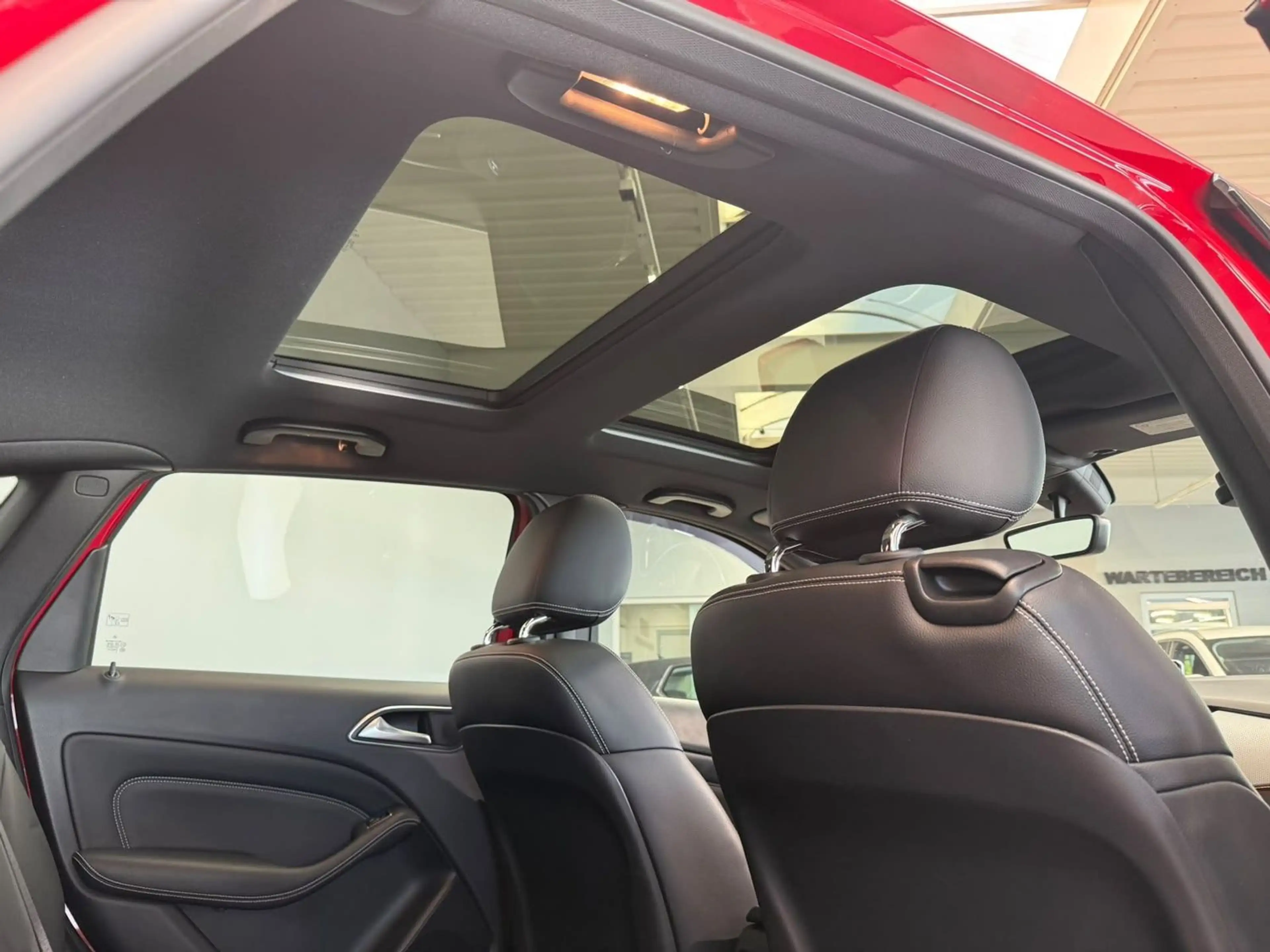 Mercedes-Benz B 200 Sheft bei Mercedes*Pano*Tempomat — photo 14
