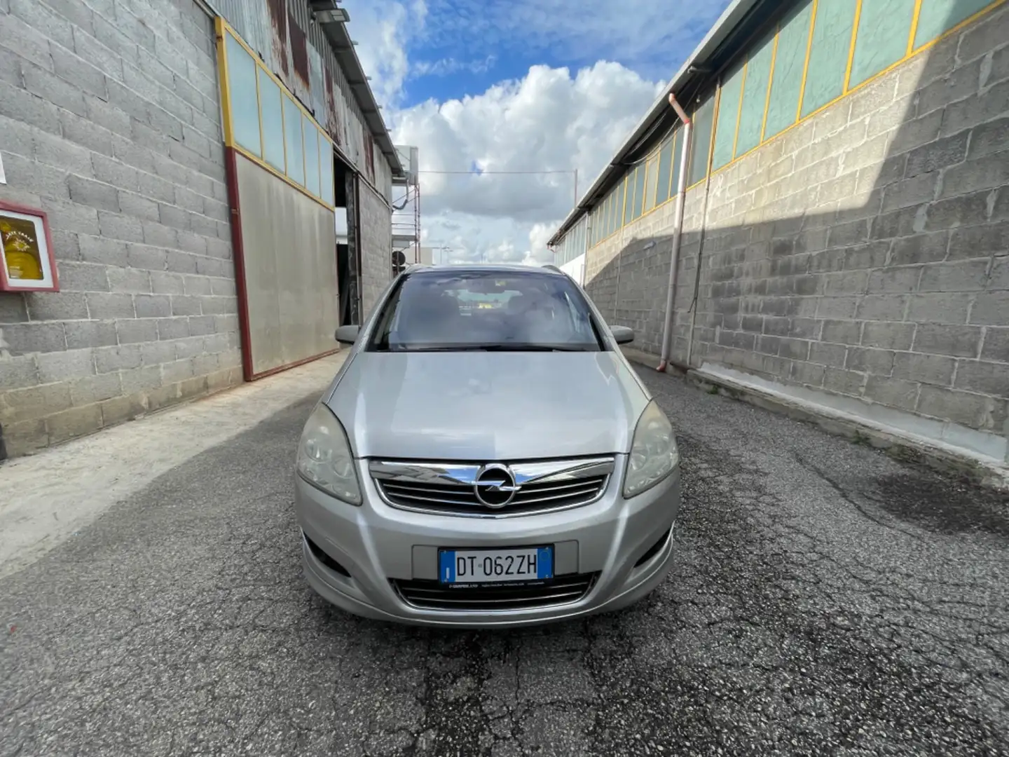 Opel Zafira 1.9 16V CDTI 150CV aut. Cosmo 7 posti Grigio - 2