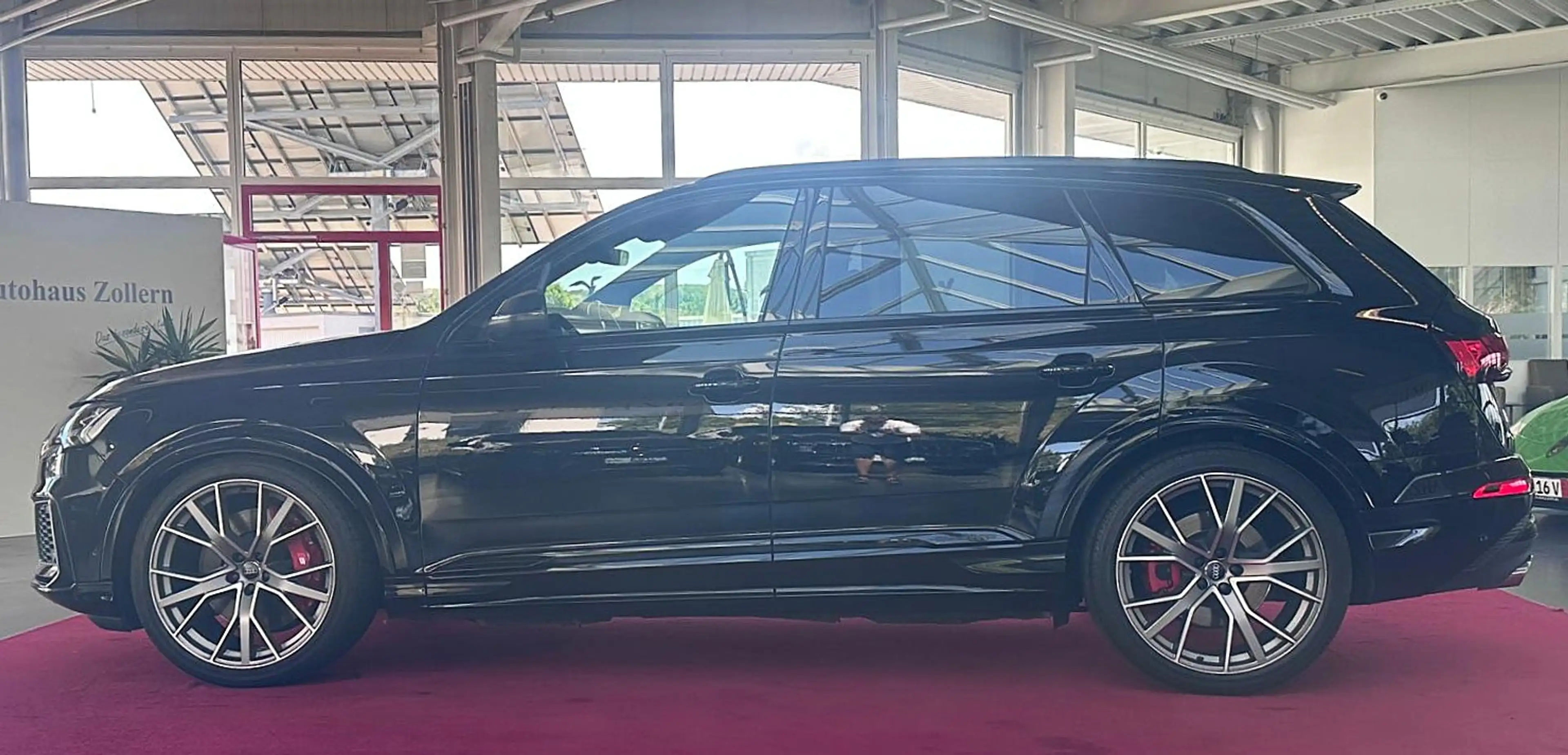 Audi SQ7 4.0 TDI quattro 7Sitze S-SITZE AHK 360° BOSE — photo 4