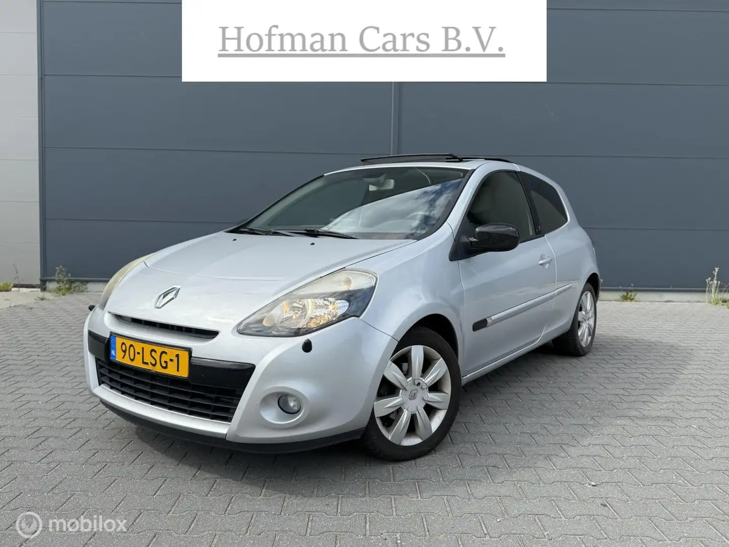 Renault Clio 101PK 1.2 TCe 20th Anniversary Schuifdak Grijs - 1