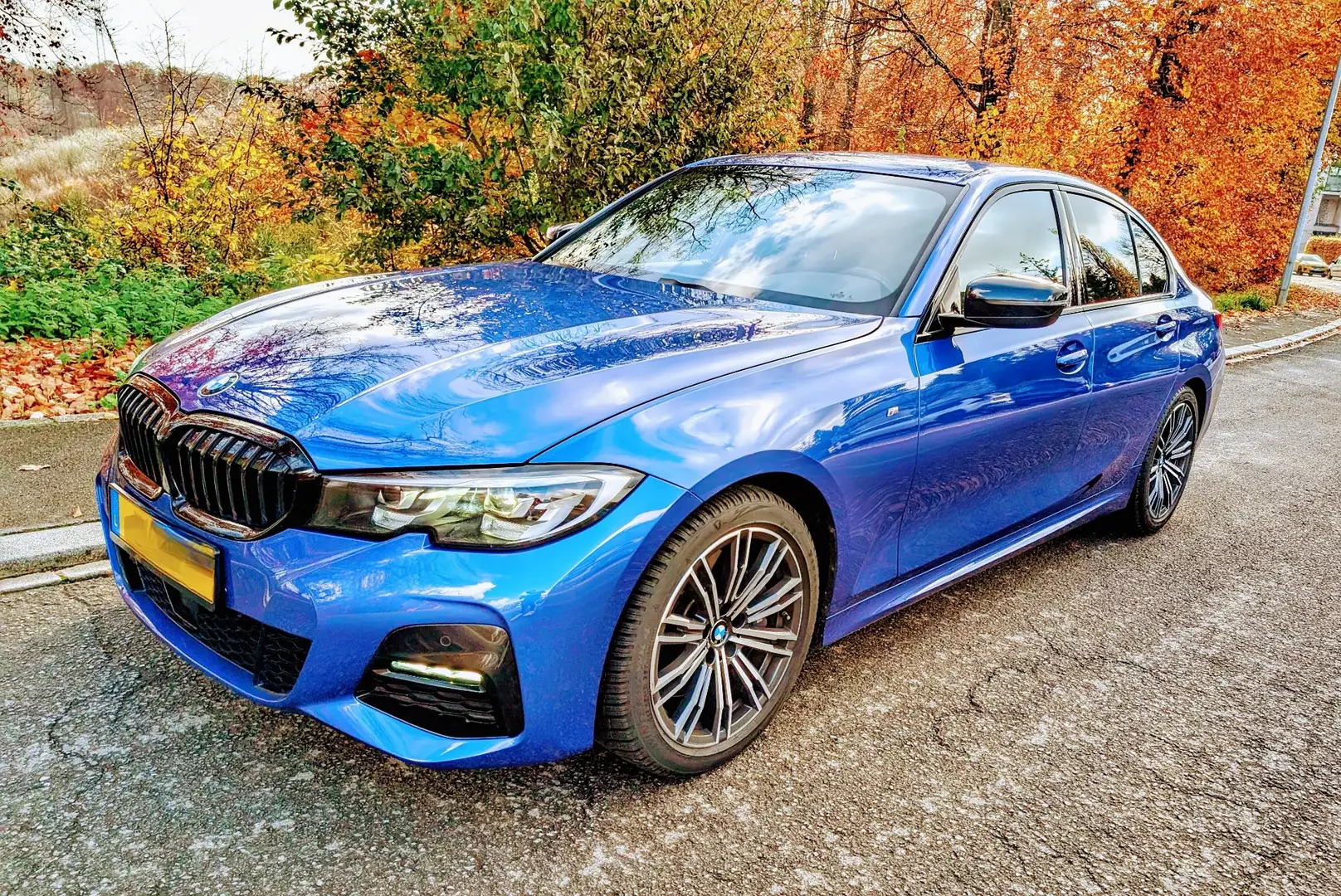 BMW 330 330i Aut. M Sportpaket - 2