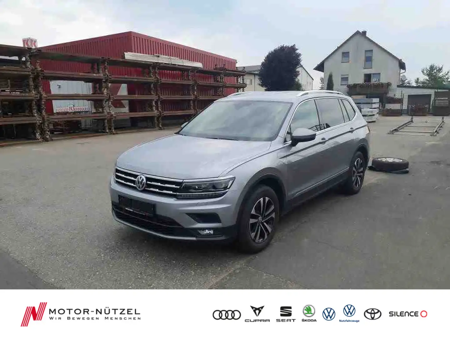 Volkswagen Tiguan Allspace 2.0 TDI DSG UNITED LED+NAVI+AHK Silber - 1