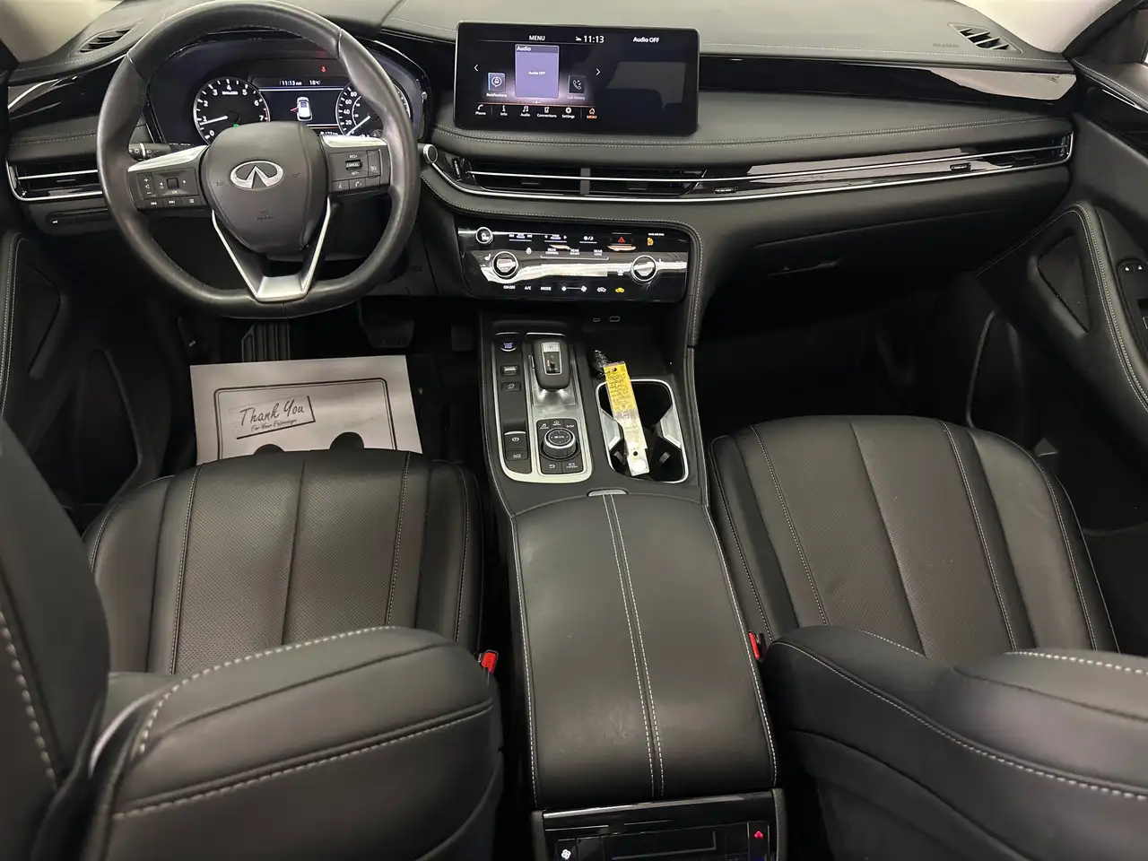 Infiniti QX60 снимка Infiniti QX60