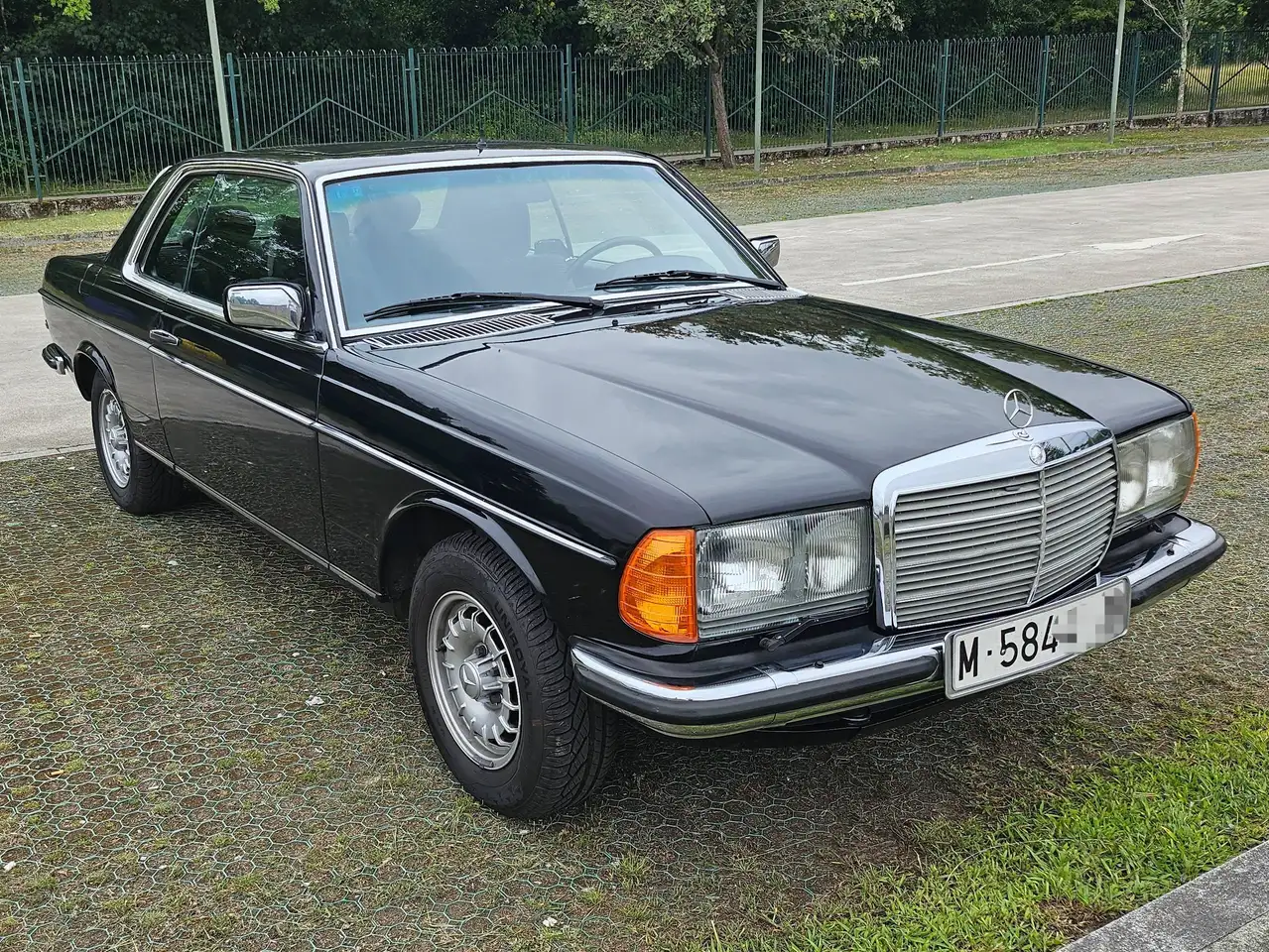 Mercedes-Benz 280 W123 280CE, foto 8