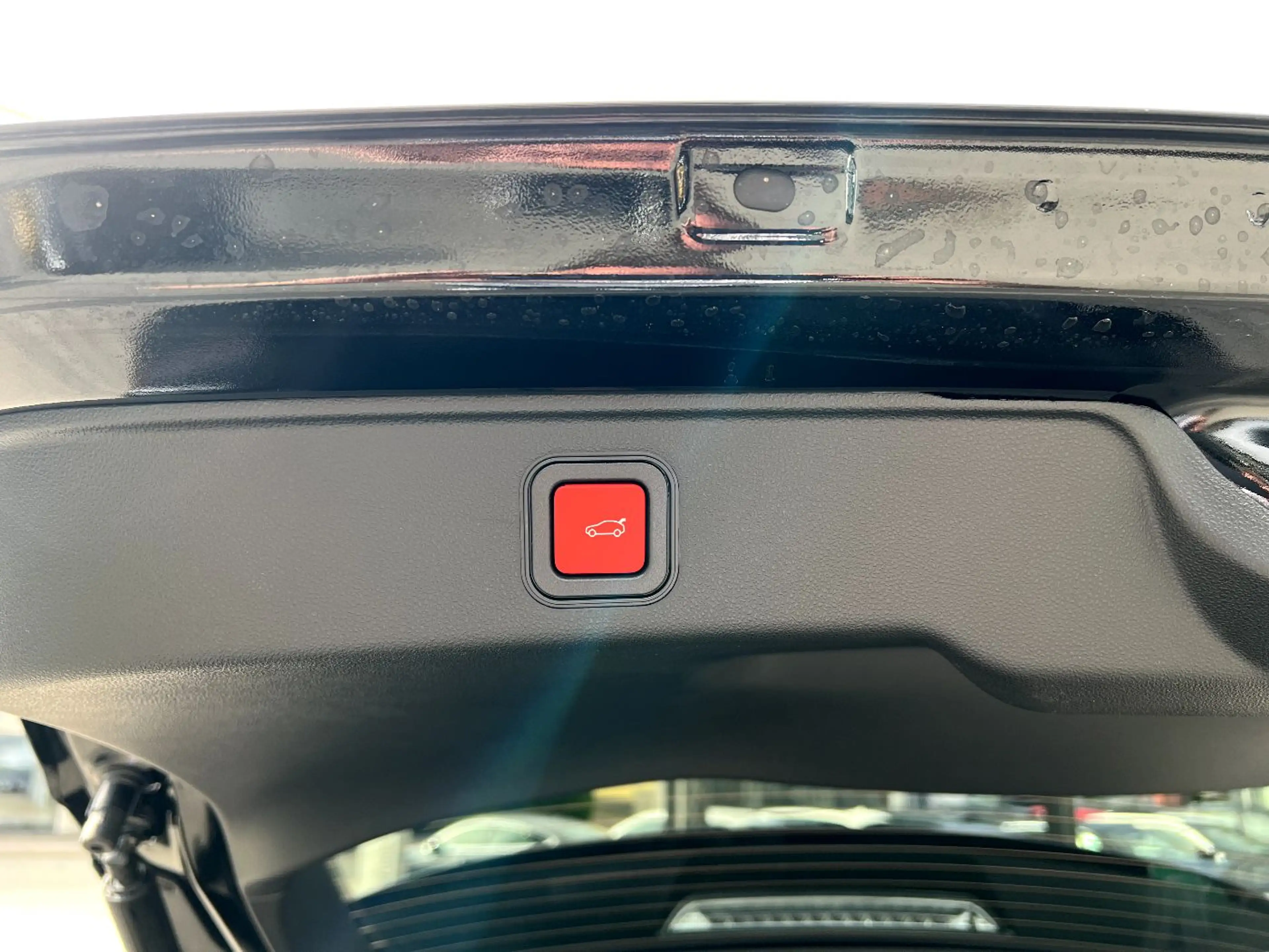 Fiat 600e Sport LED Navi Leder Kamera Sitzh. ACC DAB+ — photo 8