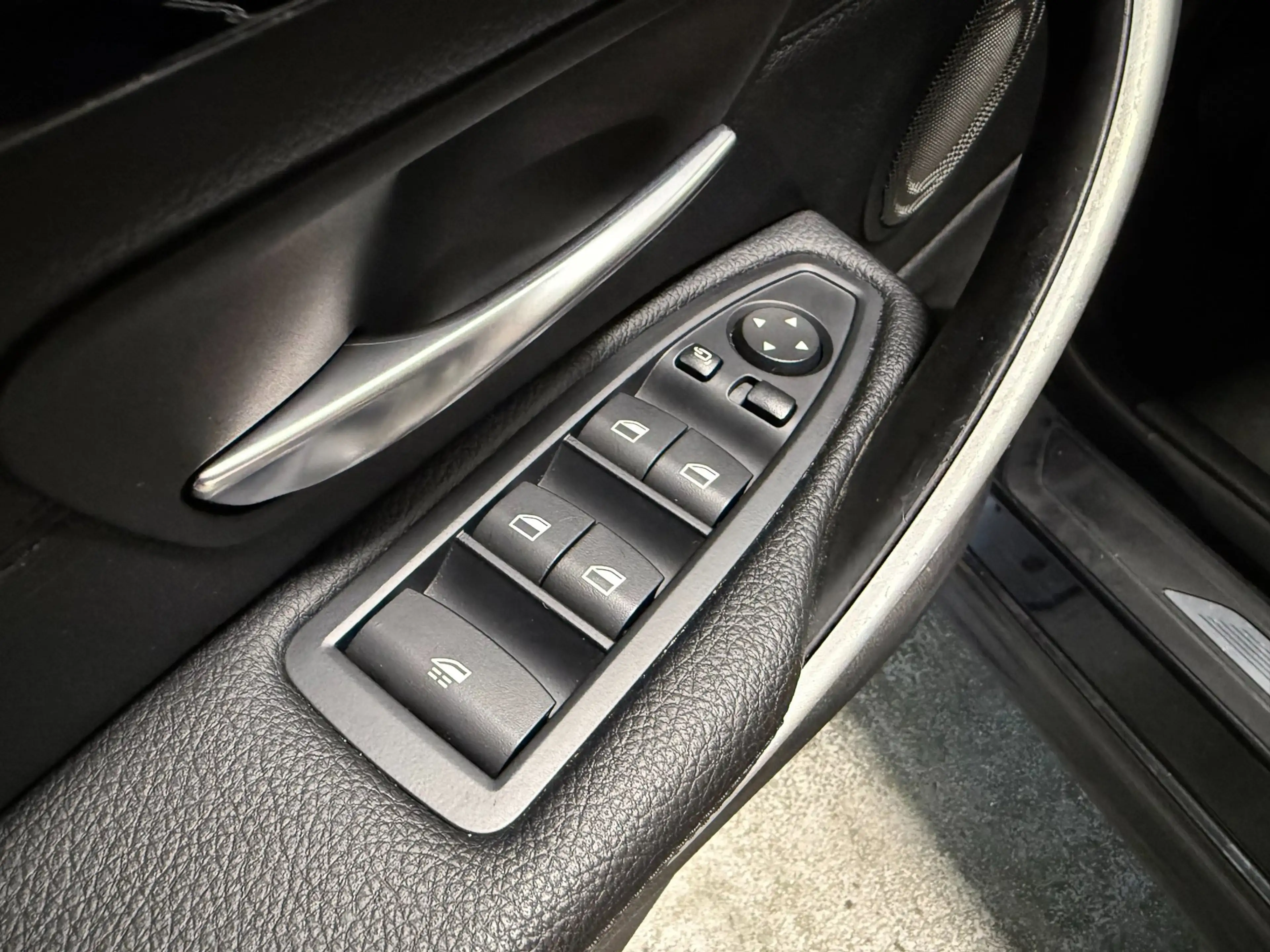 BMW 440 4-serie Cabrio 440i Centennial High Executive M-Sp — photo 31