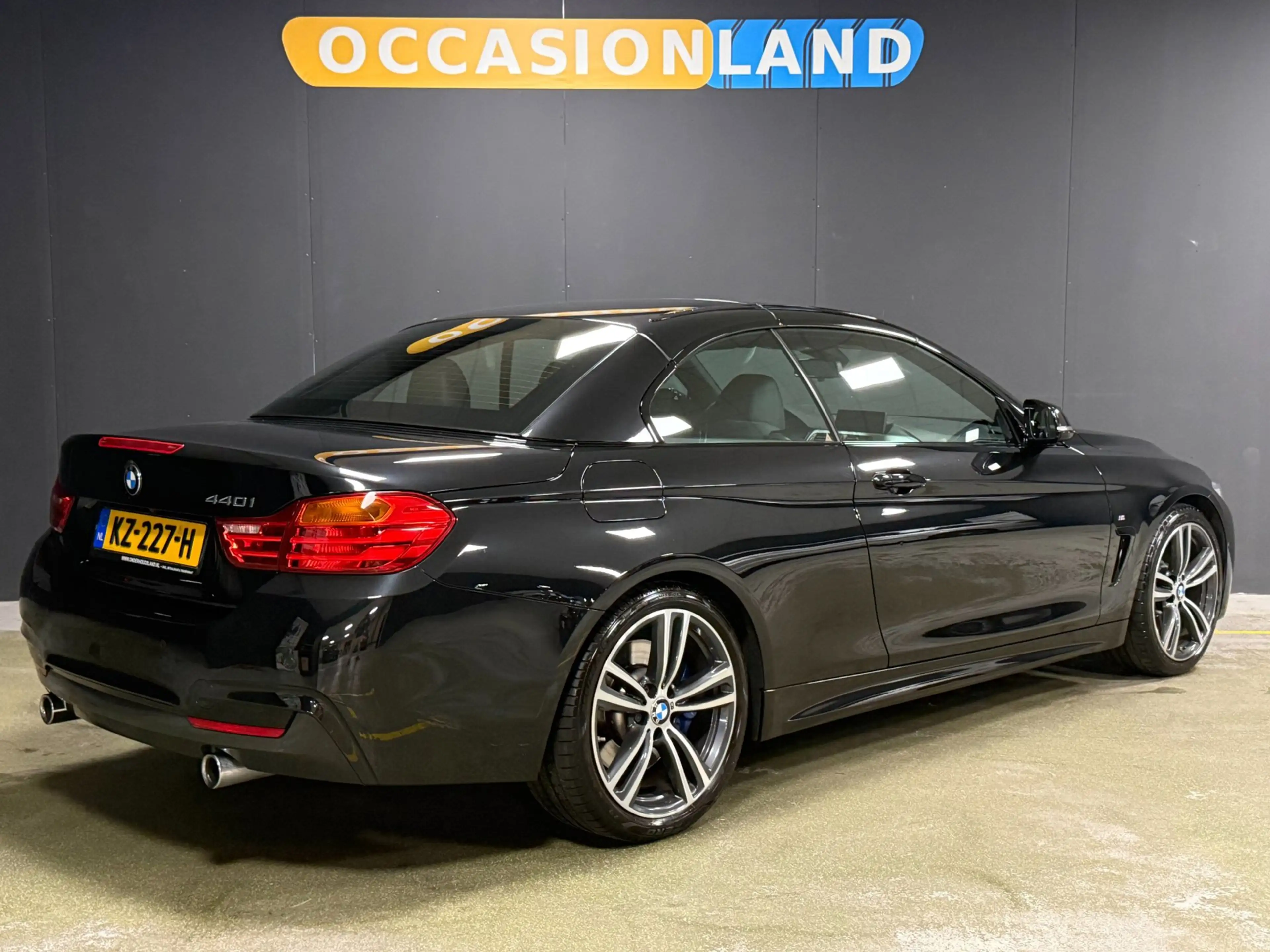 BMW 440 4-serie Cabrio 440i Centennial High Executive M-Sp — photo 3