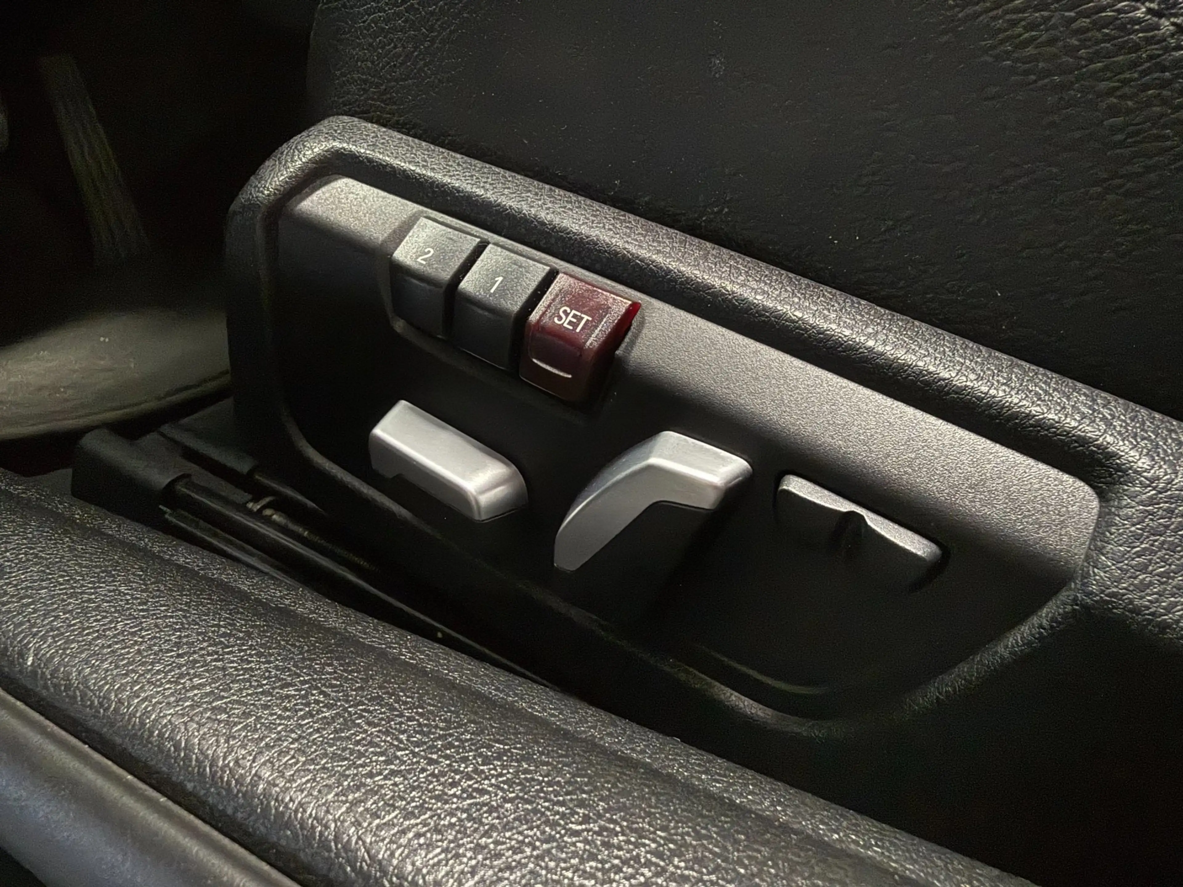 BMW 440 4-serie Cabrio 440i Centennial High Executive M-Sp — photo 34