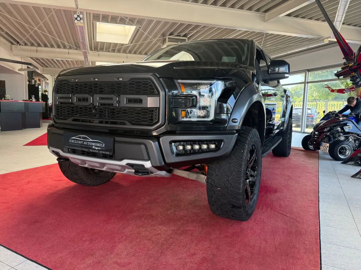 Ford F 150 RAPTOR ALL BLACK Carbon FOX B&O Leder Schwarz - 1