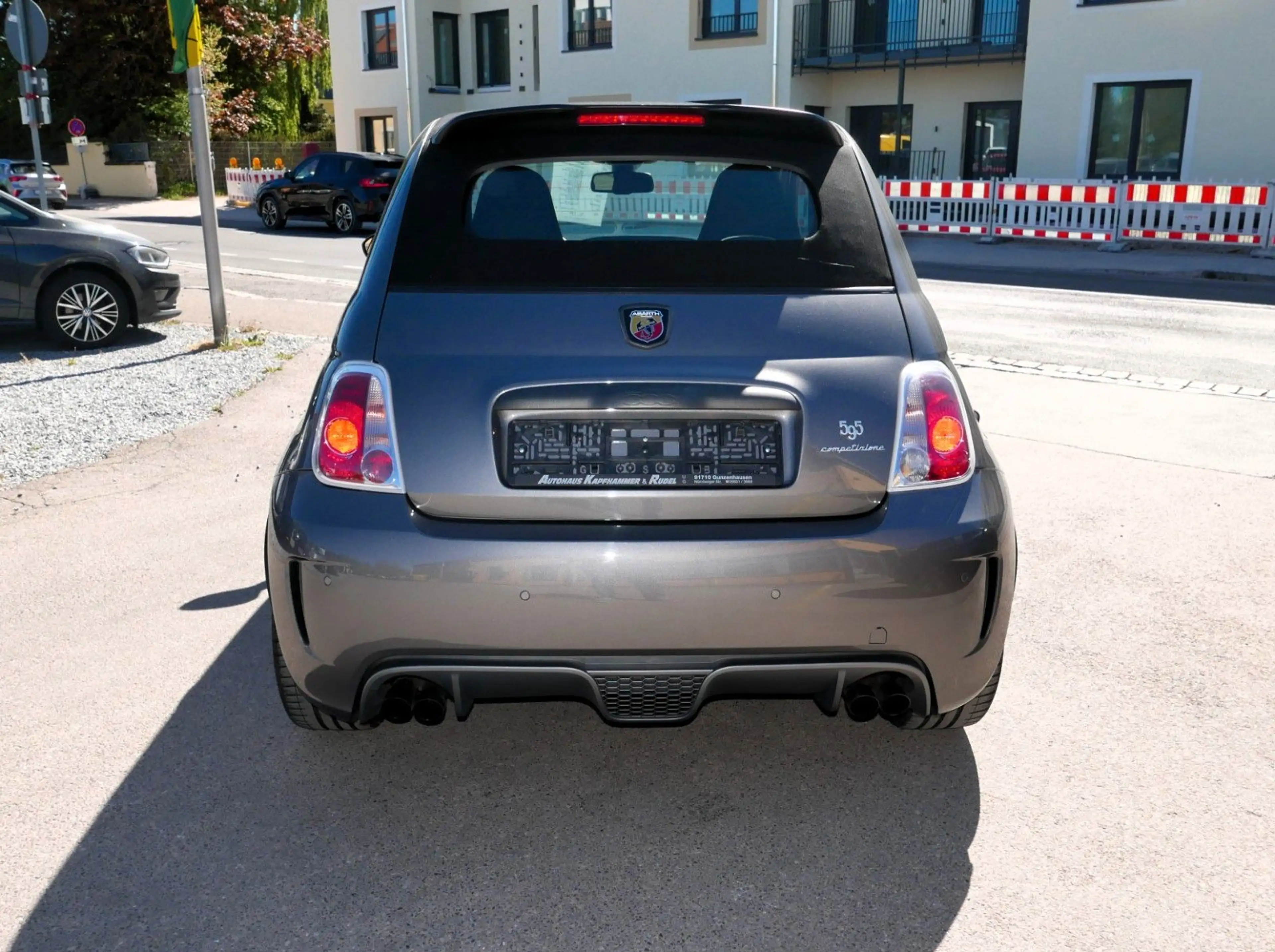 Abarth 500 Cabrio 595 C Competizione 180PS — photo 8