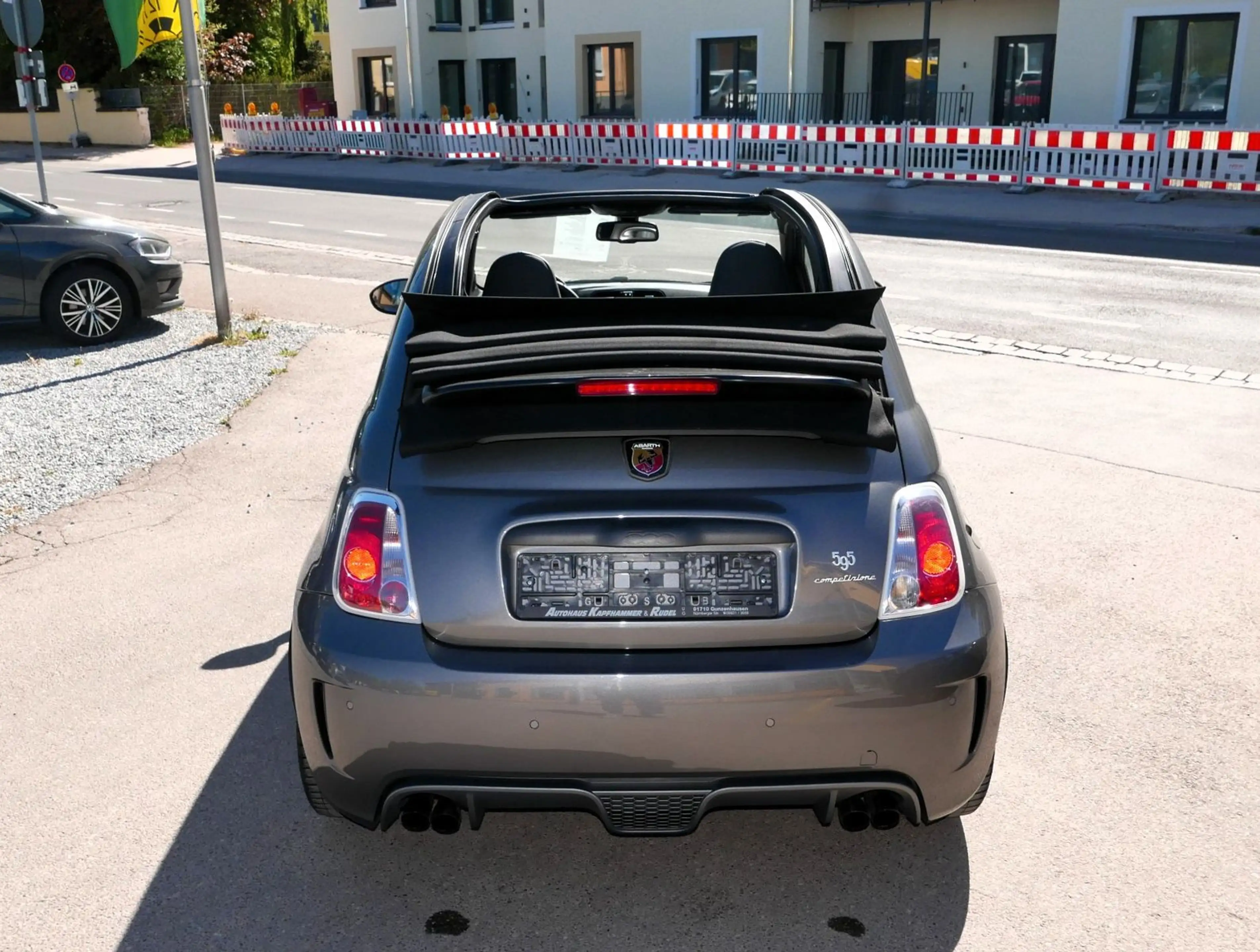 Abarth 500 Cabrio 595 C Competizione 180PS — photo 13