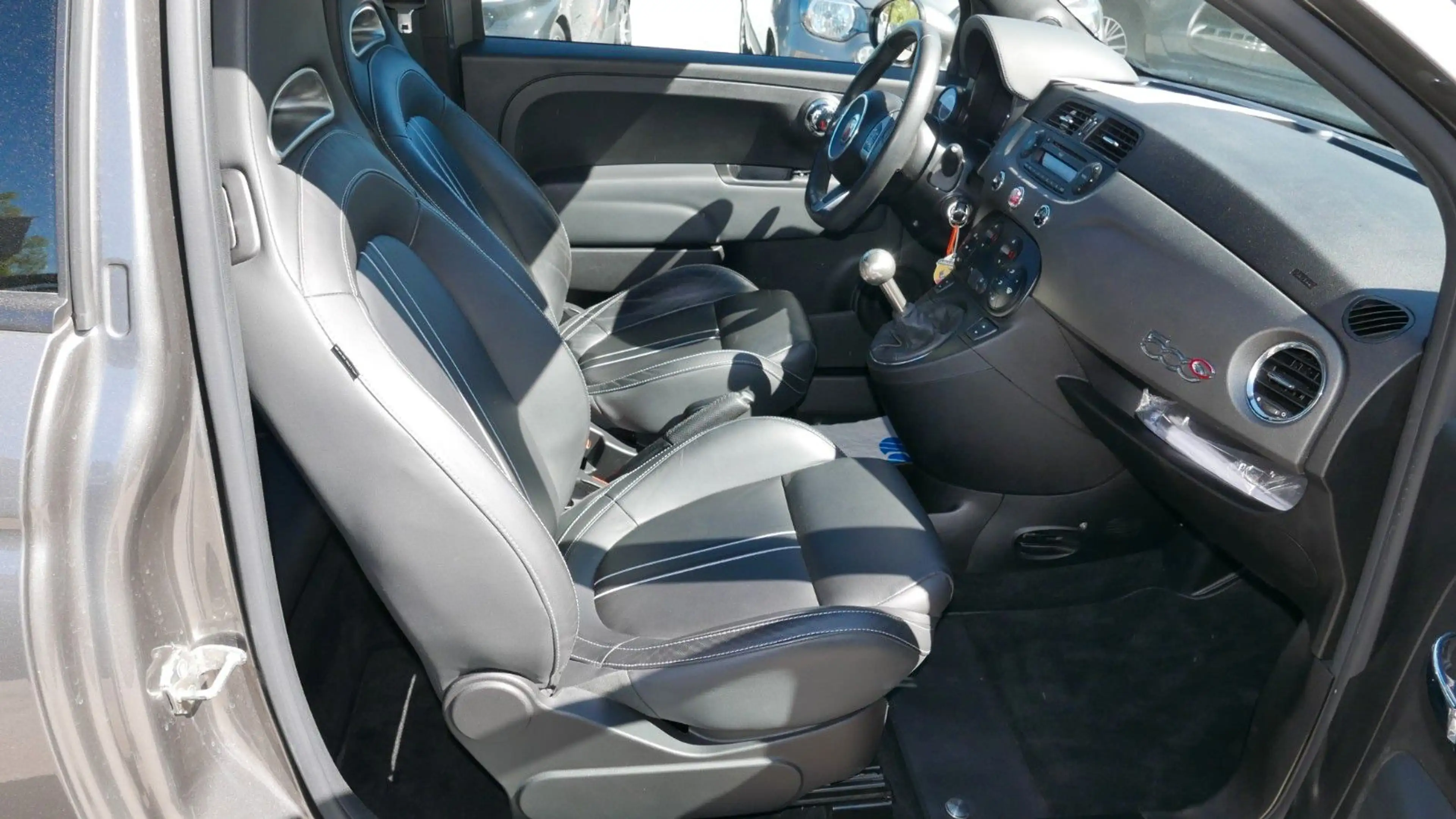 Abarth 500 Cabrio 595 C Competizione 180PS — photo 19