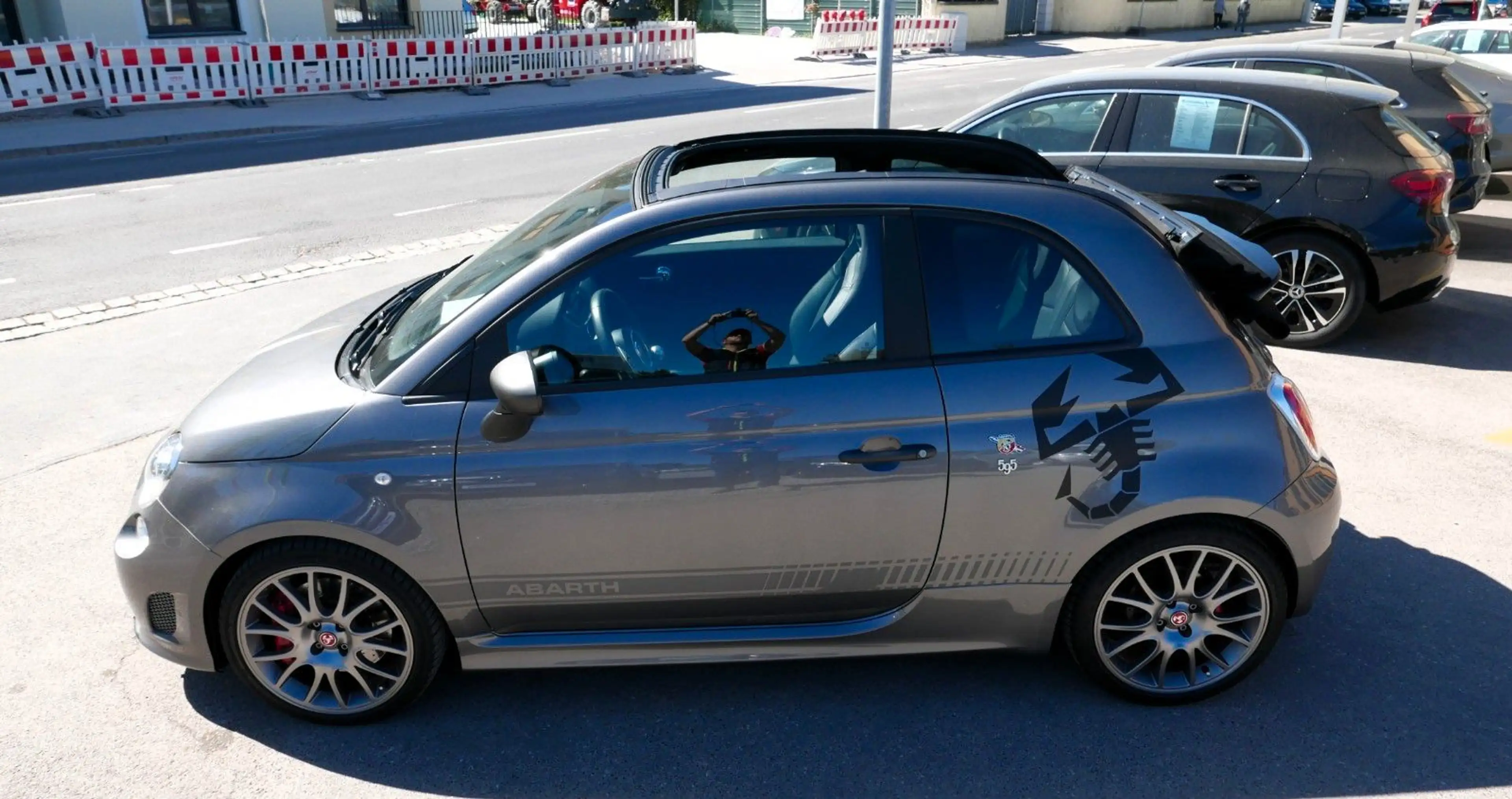 Abarth 500 Cabrio 595 C Competizione 180PS — photo 12