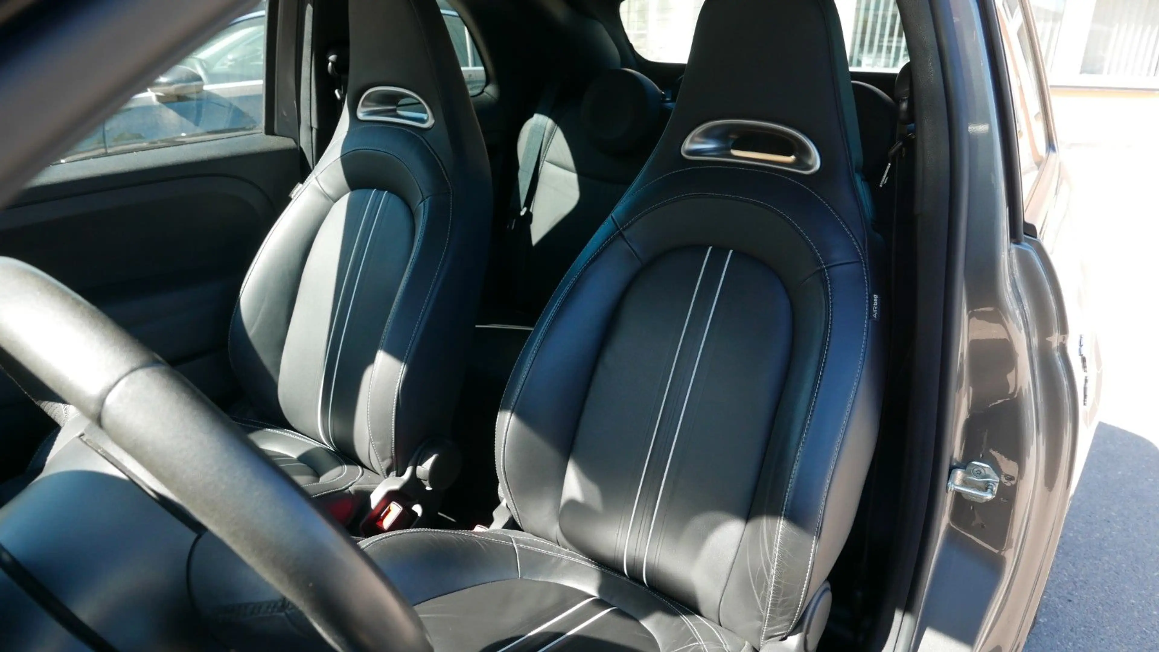 Abarth 500 Cabrio 595 C Competizione 180PS — photo 16