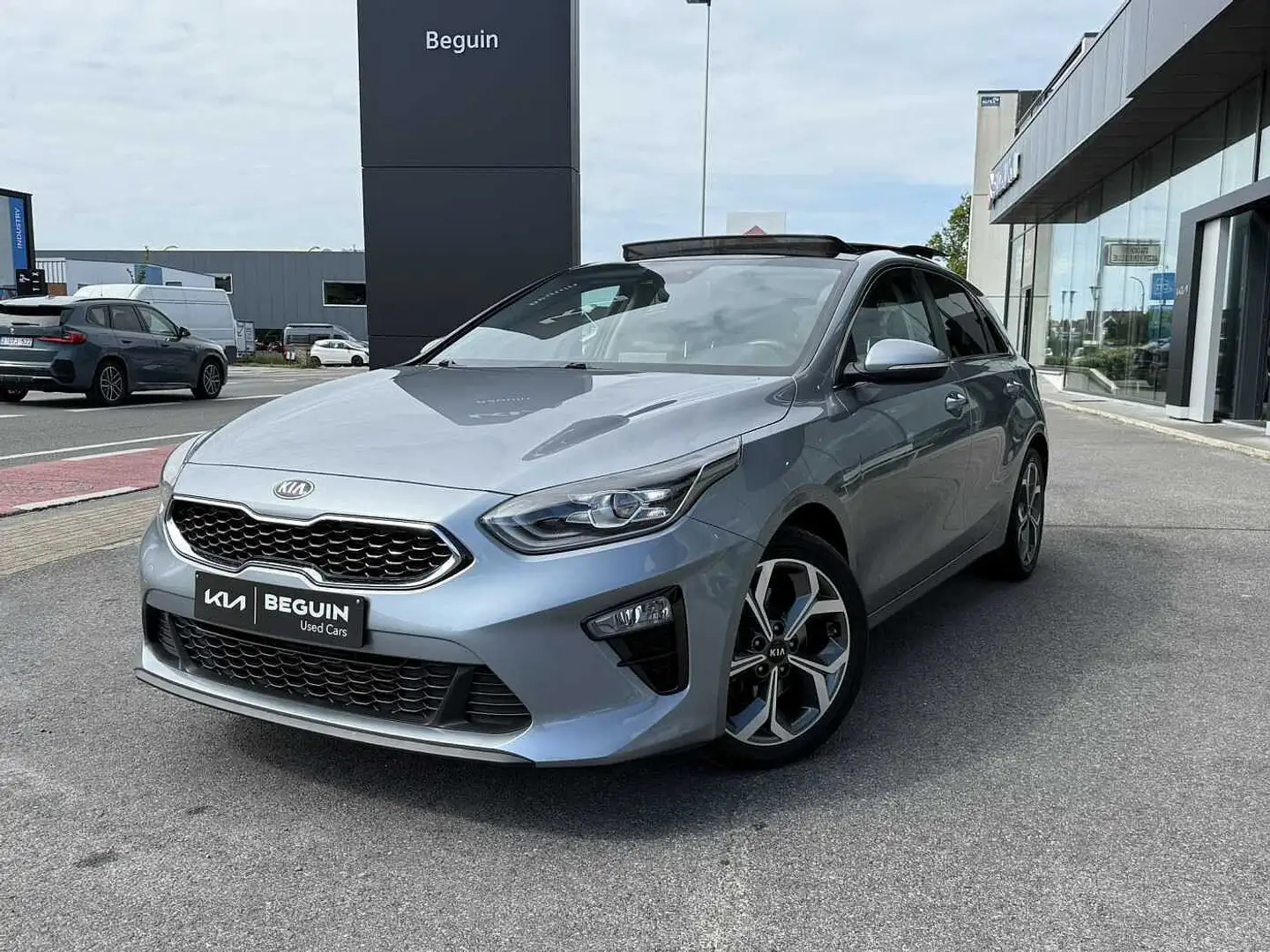 Kia Ceed / cee'd 1.4 T More Silber - 1