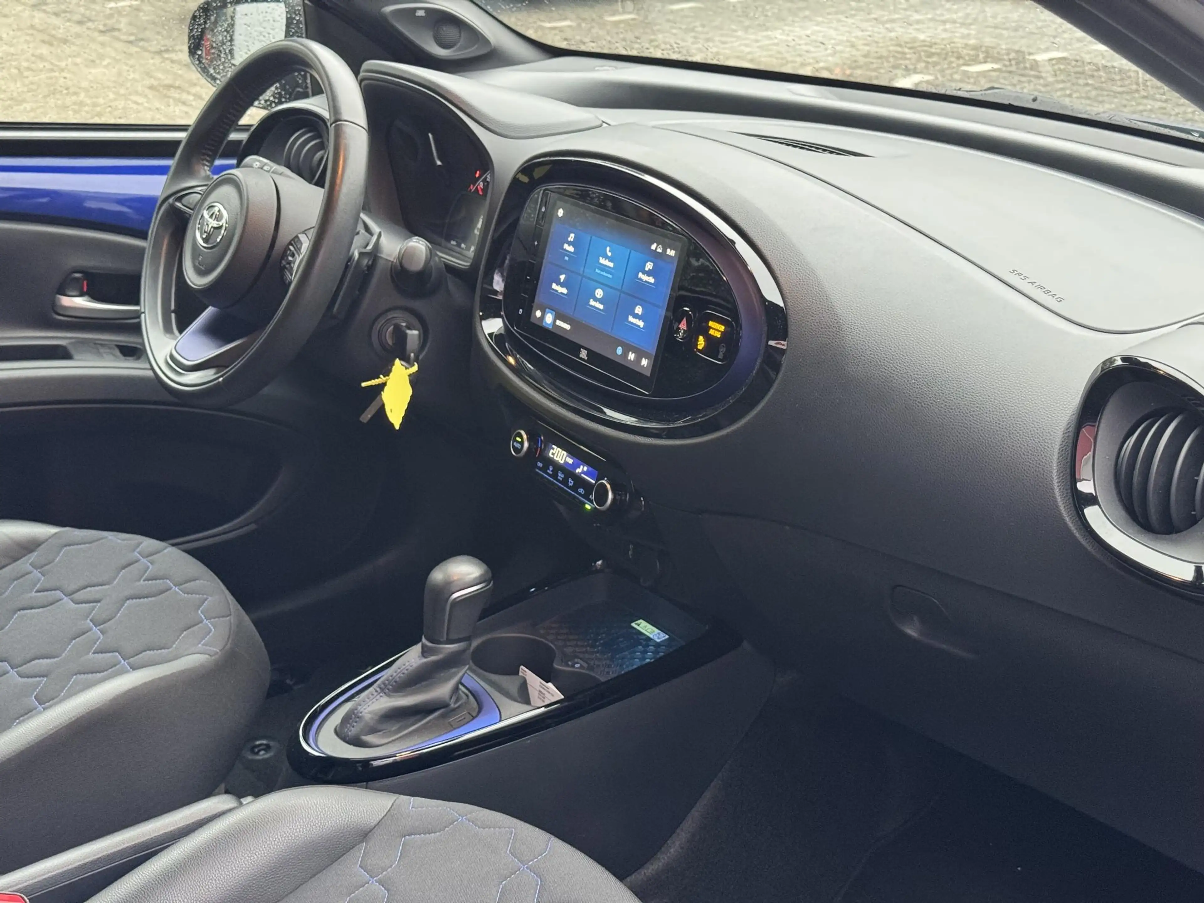 Toyota Aygo X 1.0 VVT-i S-CVT Envy JBL AUDIO ADAPTIEVE CRUISECON — photo 3