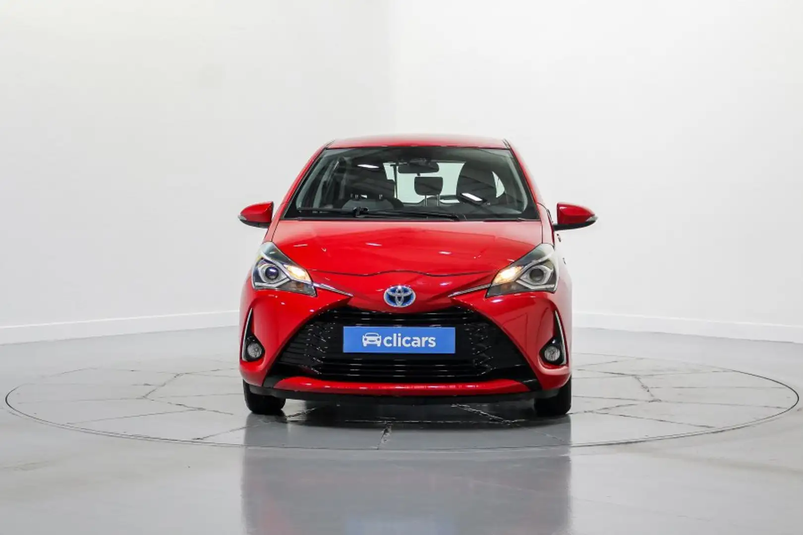Toyota Yaris 100H 1.5 Active Rojo - 2