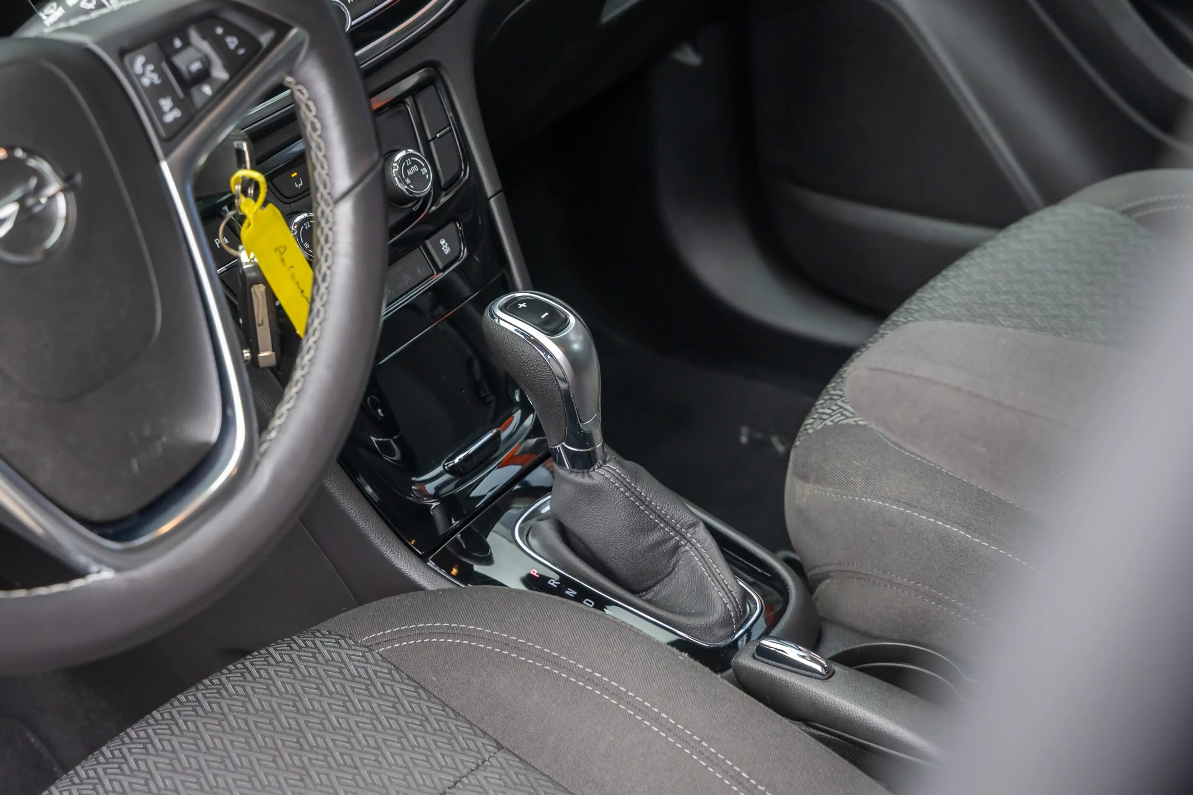 Opel Mokka X 1.4 Turbo Innovation | Trekhaak | Parkeersensoren — photo 14