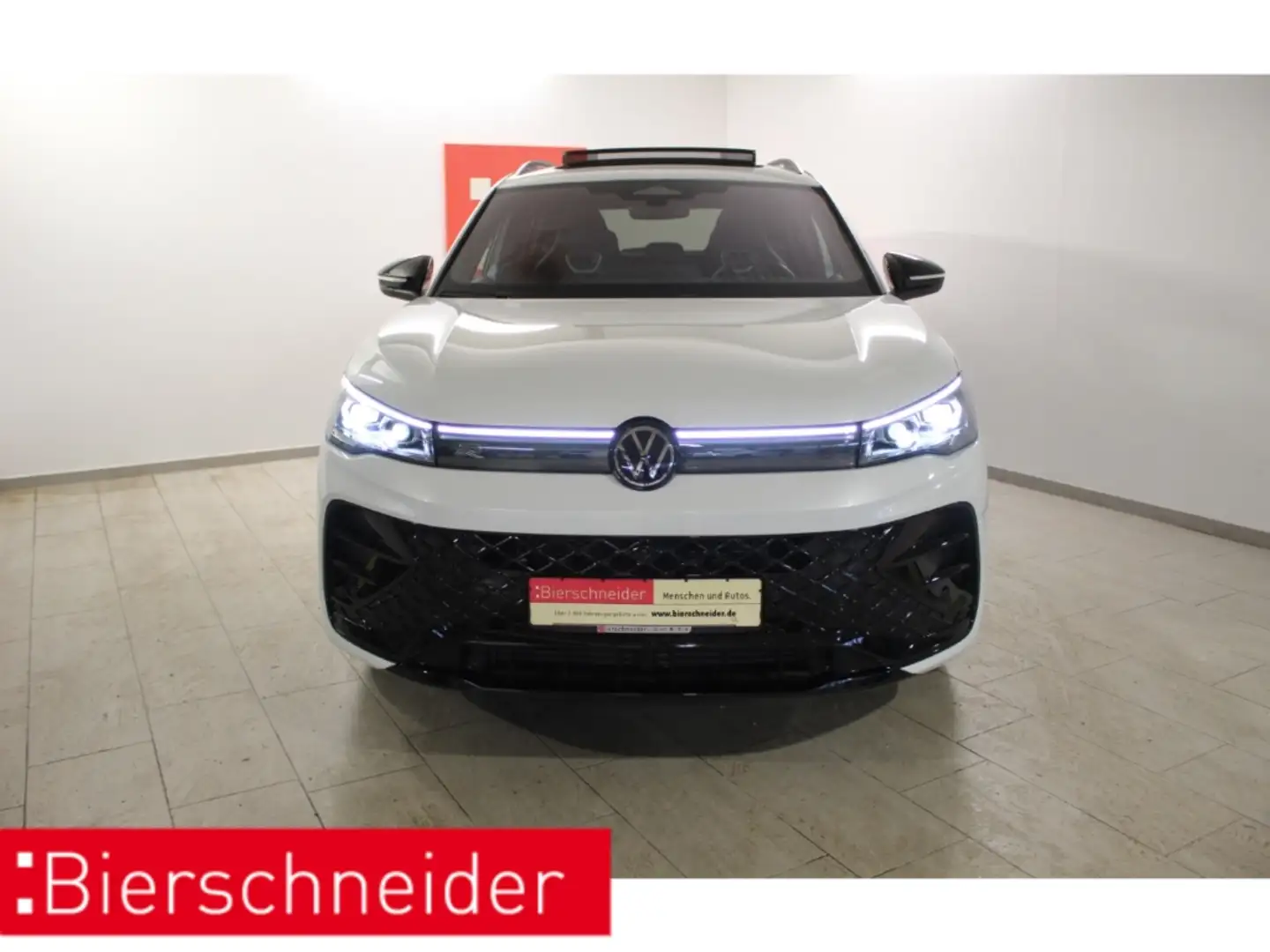 Volkswagen Tiguan 1.5 eTSI DSG 2x R-Line Black Style 20 AHK STHZ DCC Weiß - 2