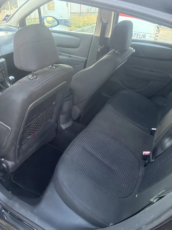 Citroen C4 Berline — photo 7