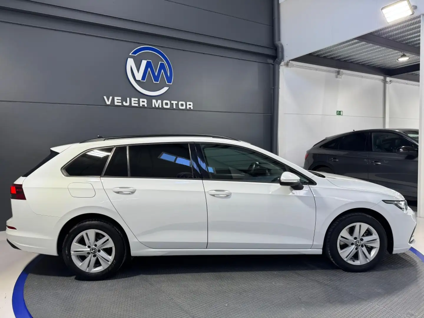 Volkswagen Golf Variant 2.0TDI 85kW Blanco - 2