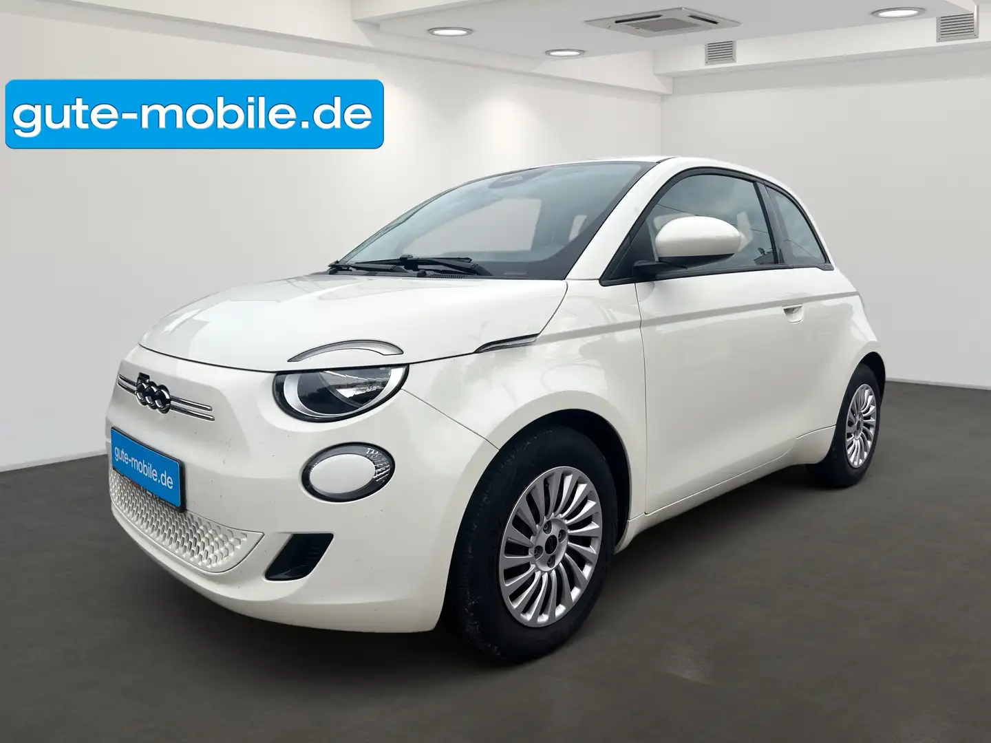 Fiat 500e Basis | 23,8 kWh | CarPlay | Klimaautomatik Weiß - 1