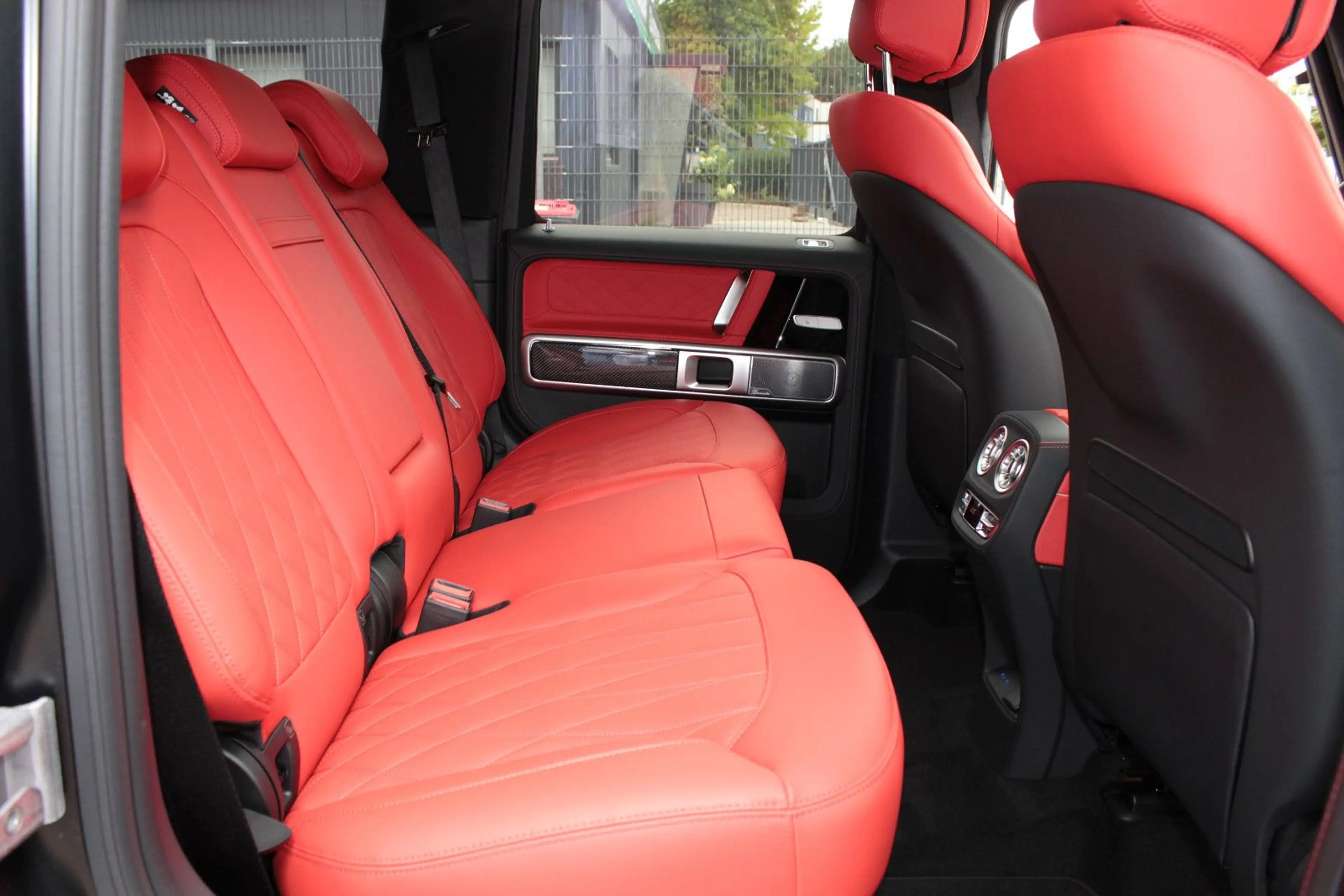 Mercedes-Benz G 63 AMG *MY27* *SUPERIOR* *CARBON* — photo 15