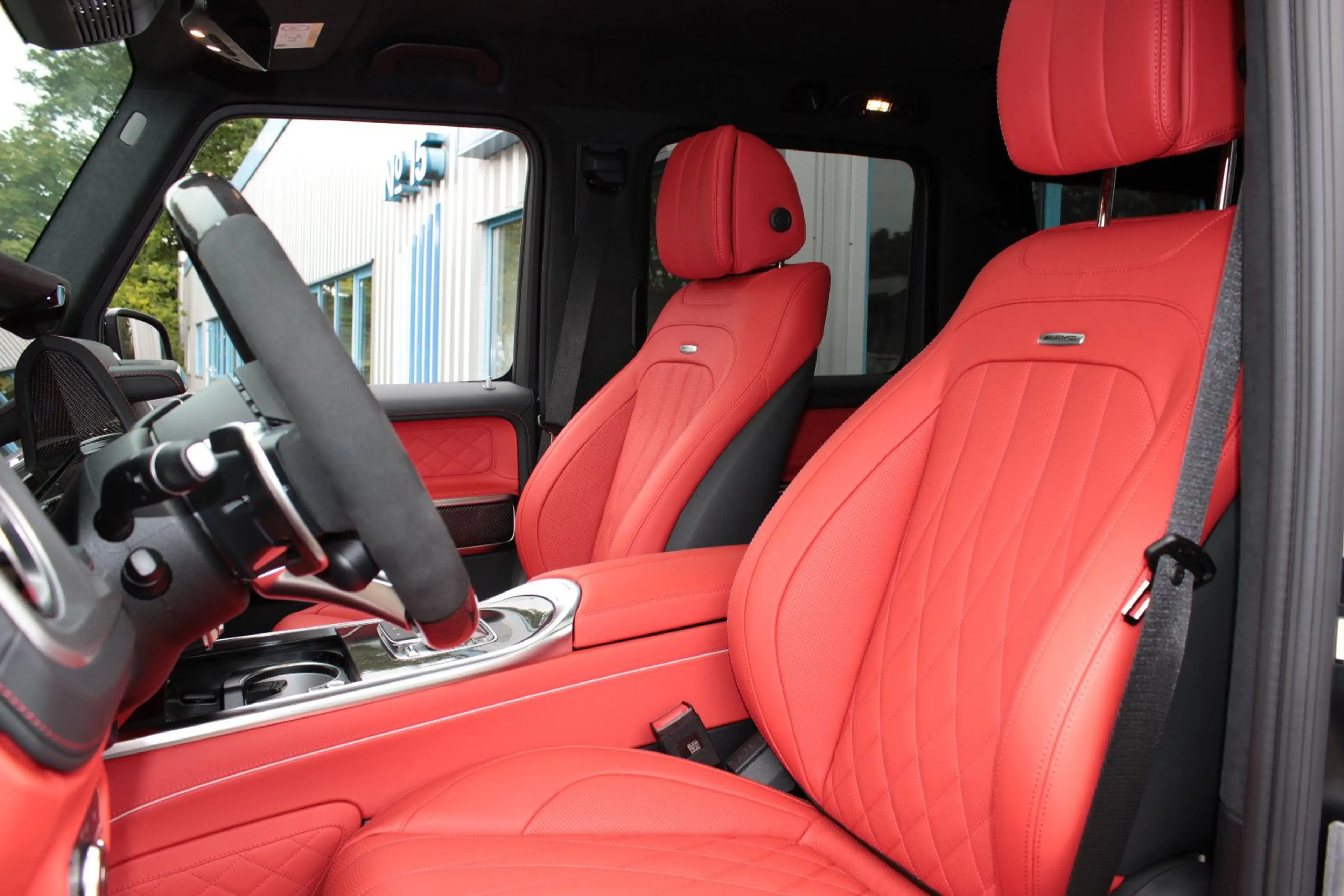 Mercedes-Benz G 63 AMG *MY27* *SUPERIOR* *CARBON* — photo 12