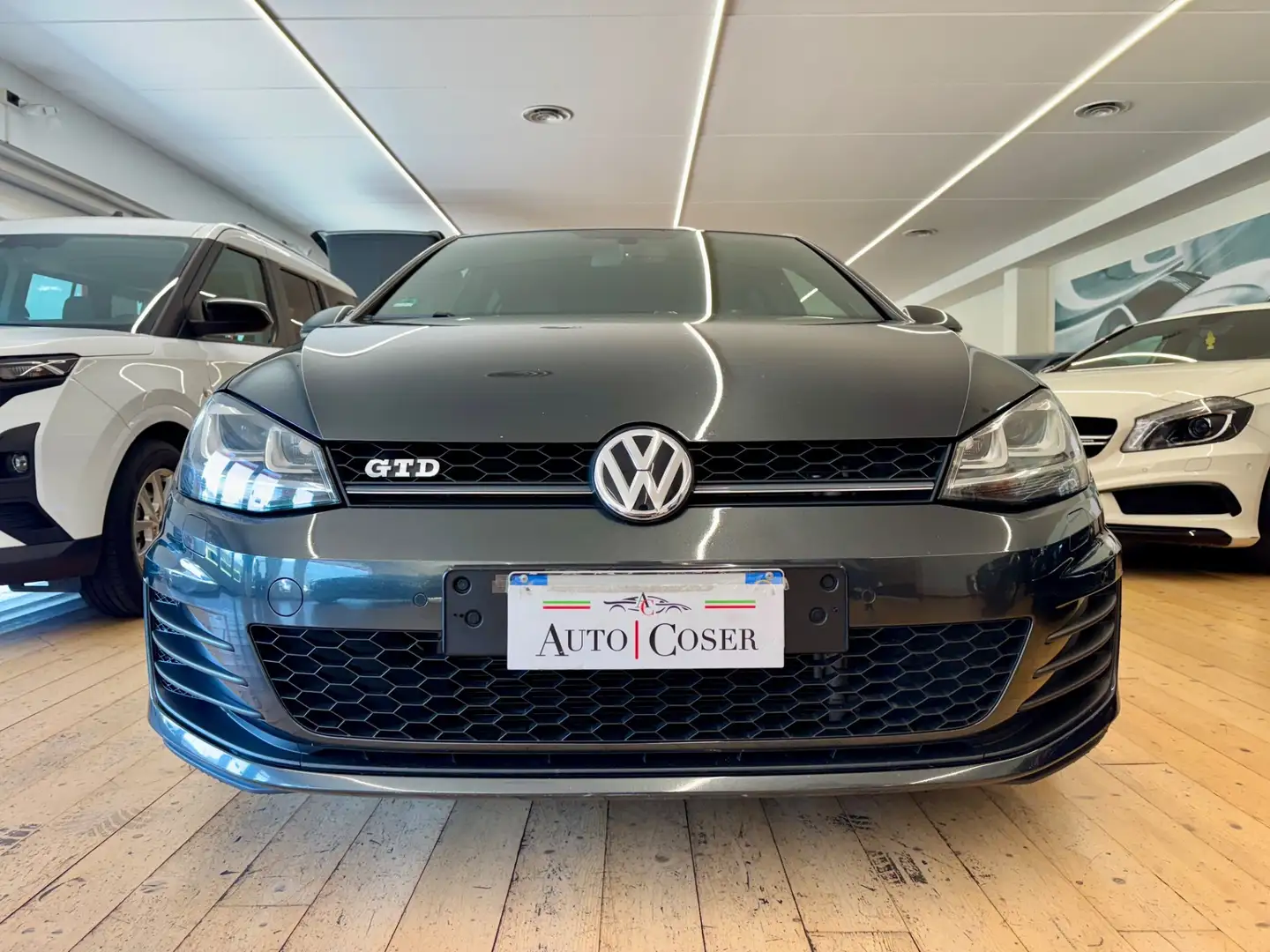 Volkswagen Golf GTD Grigio - 2